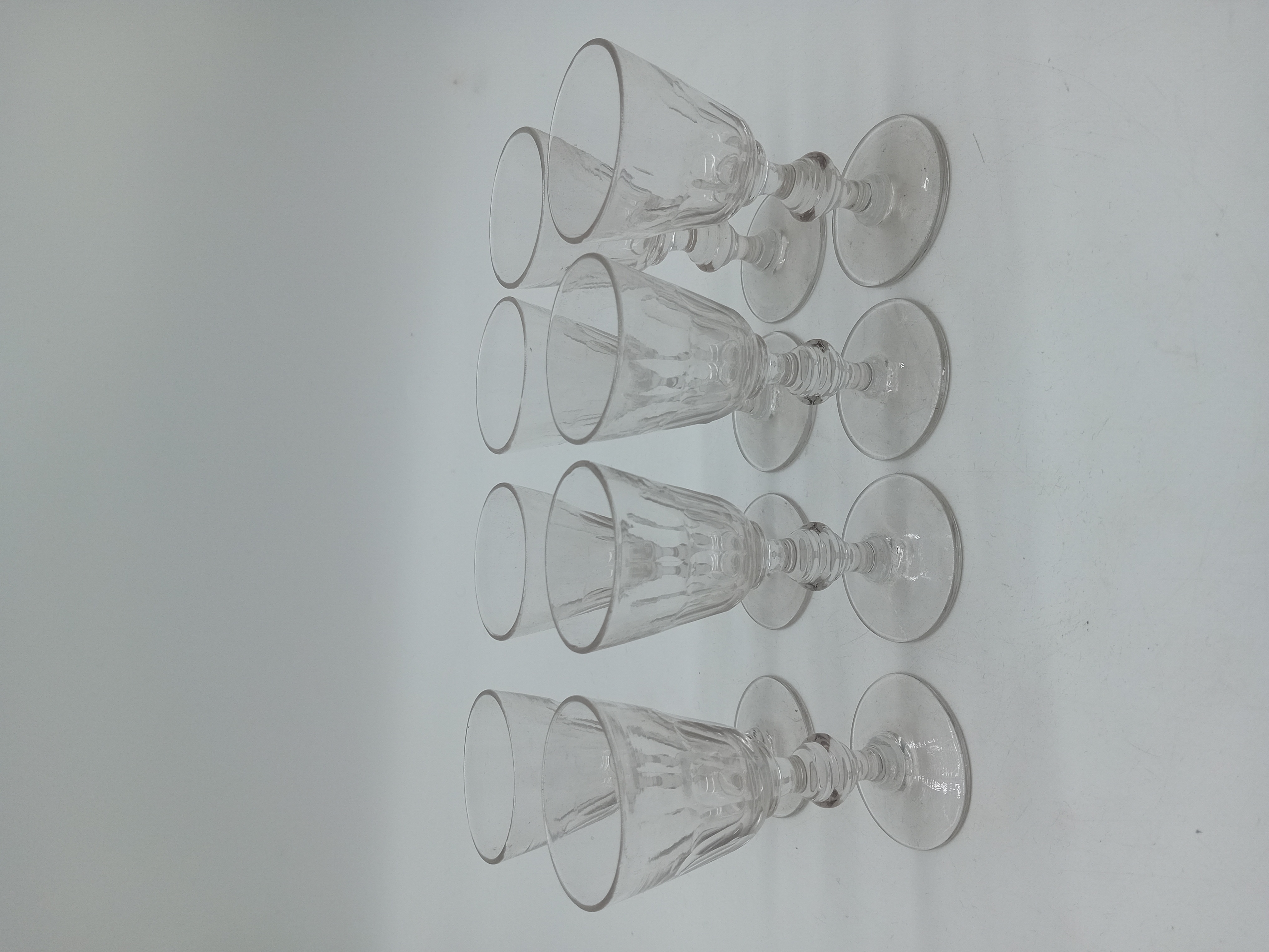 Ensemble De Verres à Digestifs Vintage