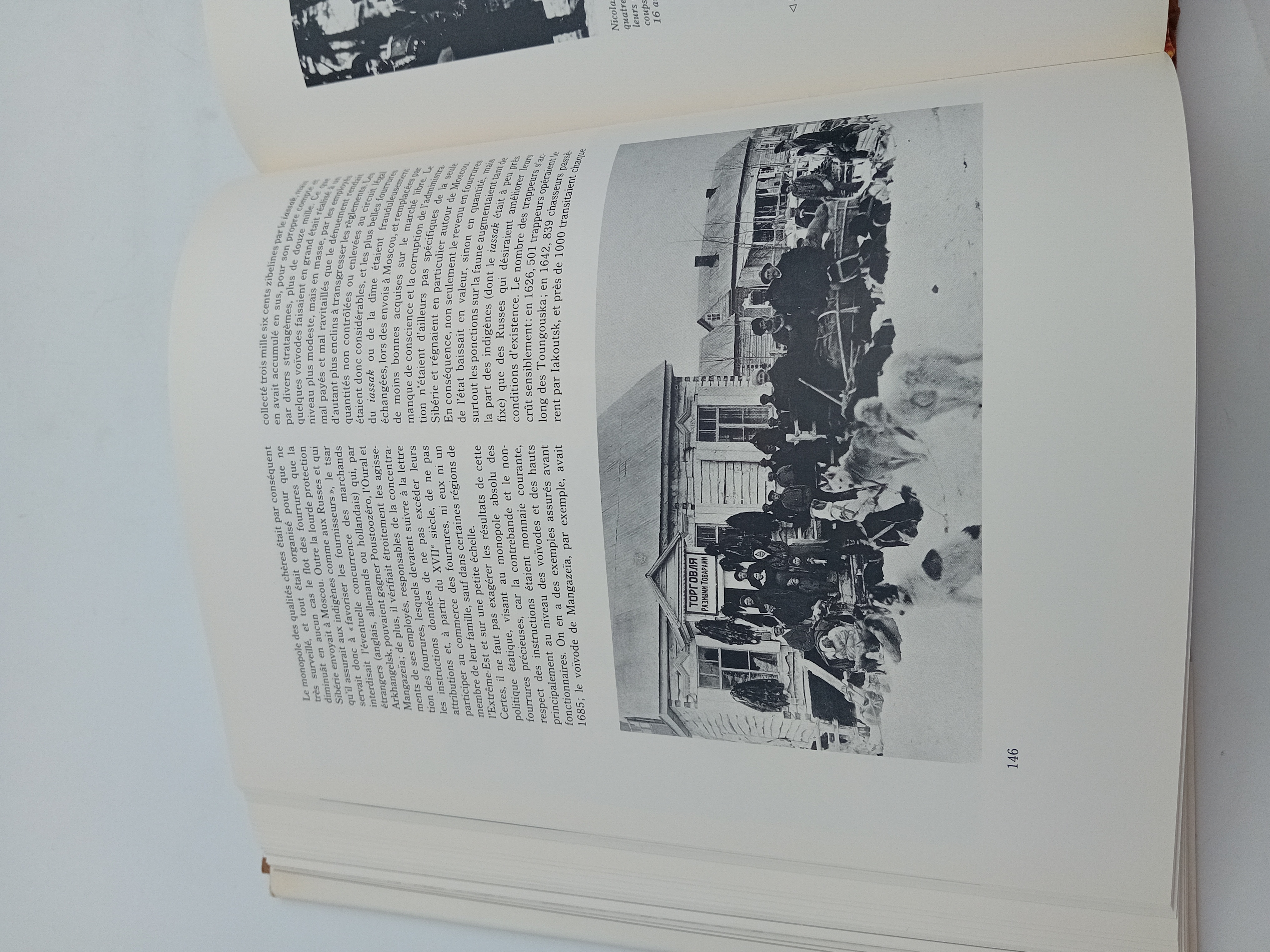 L'histoire De La Fourrure Robert Delort (BL918)