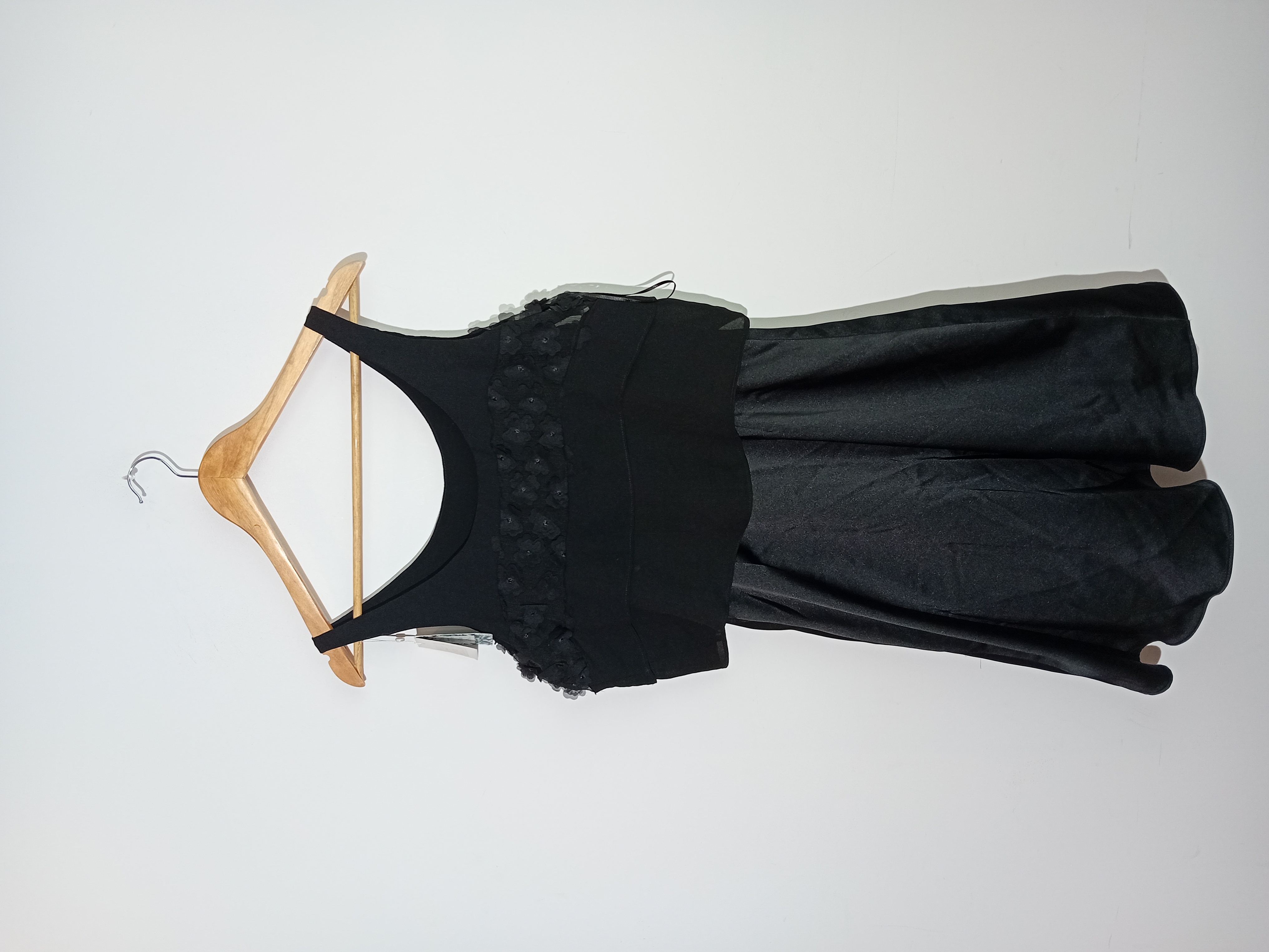 Robe Noire Chic Fleurs M