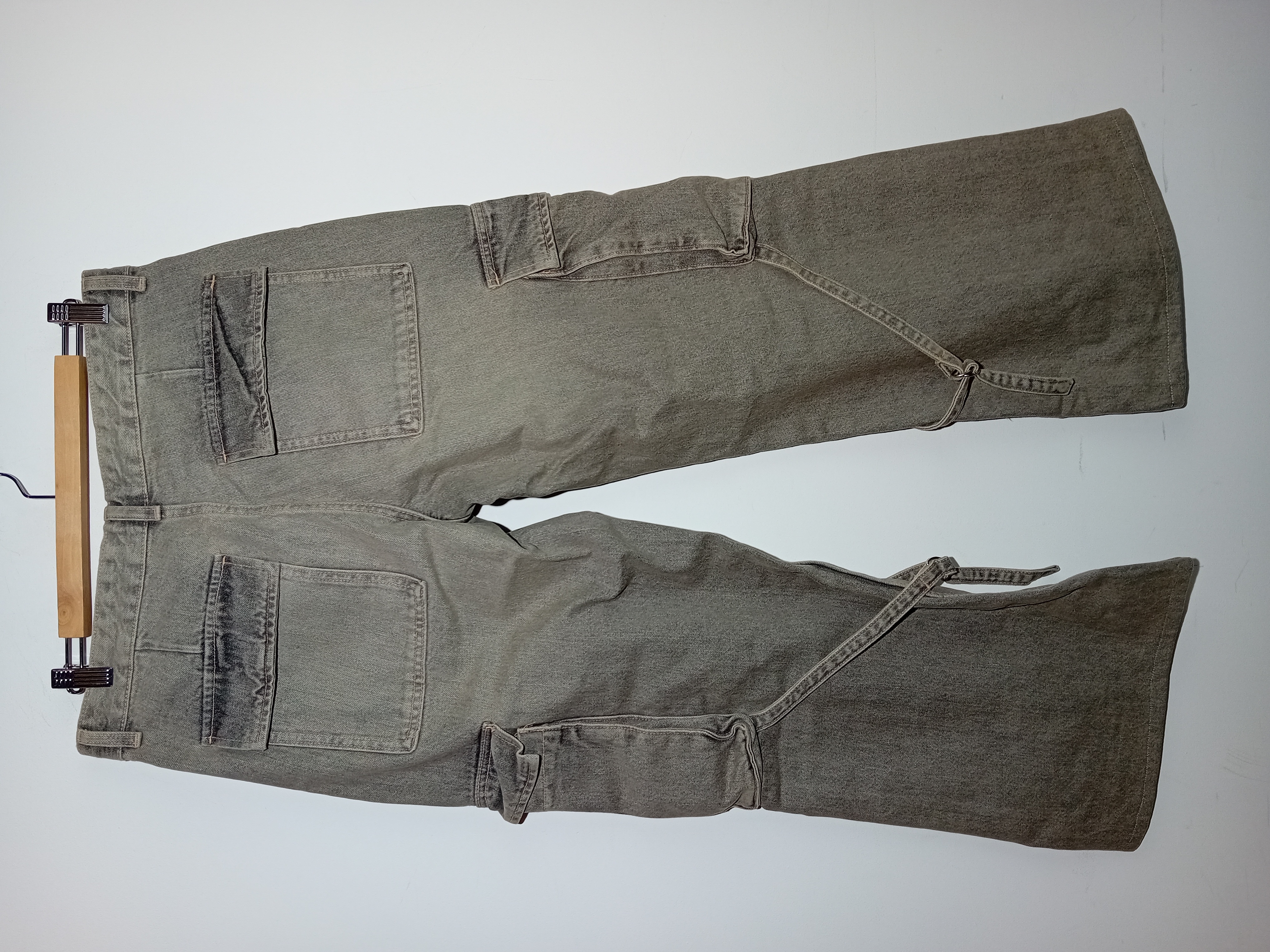 Pantalon Cargo Large Denim Gris Zara
