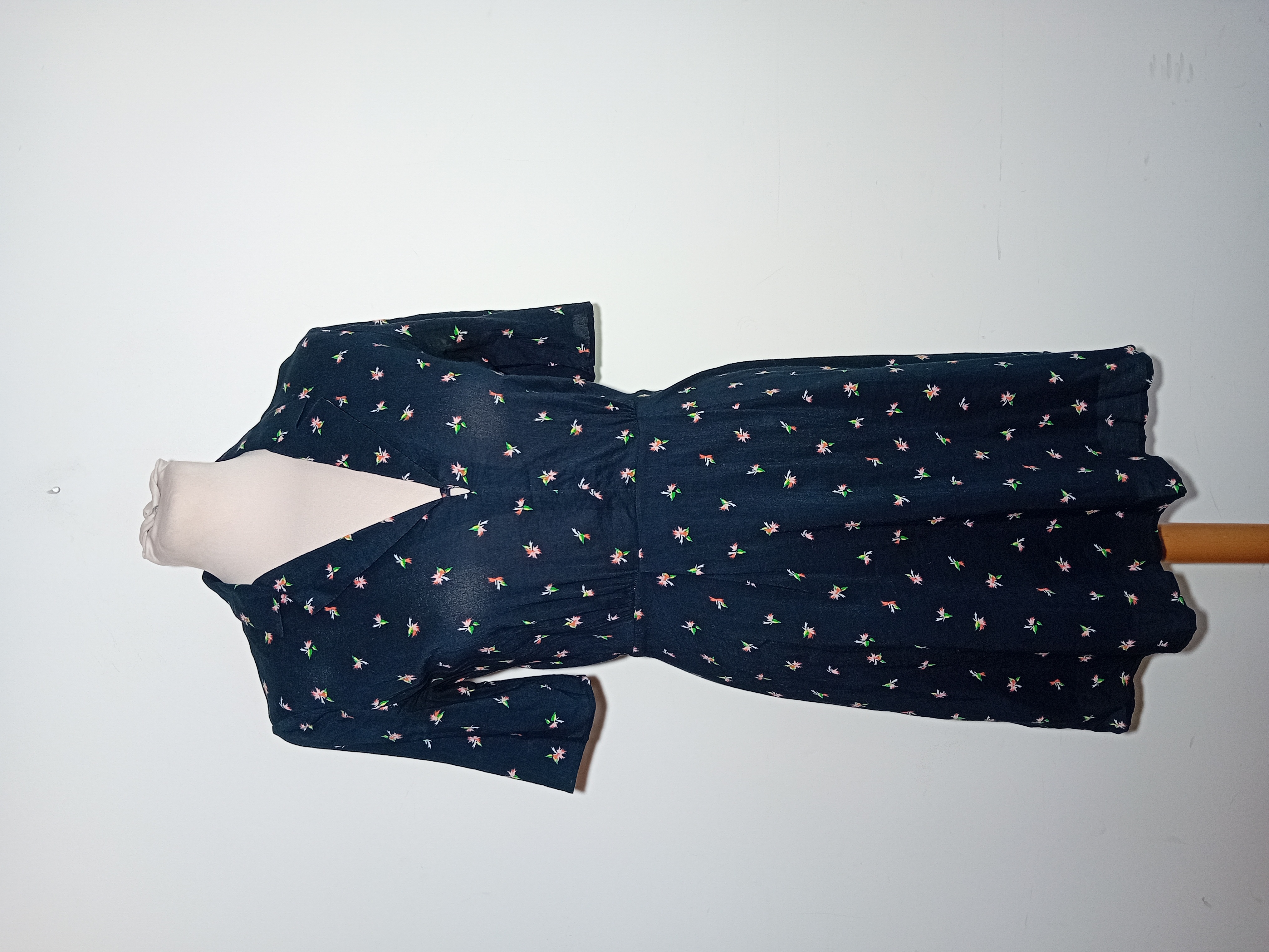 Robe Boutonnée À Fleurs & Other Stories