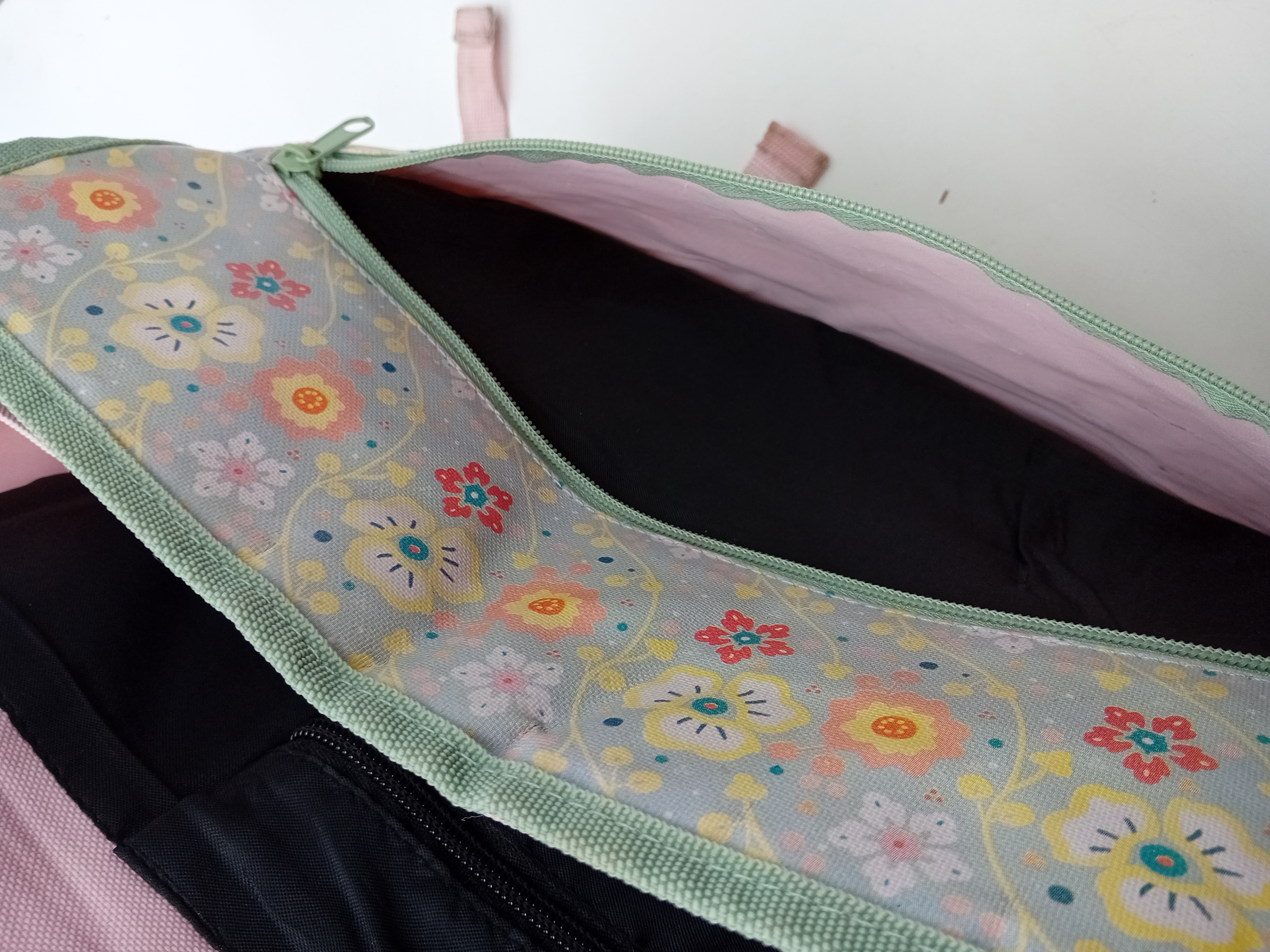 Sac À Dos Kokeshi Rose Et Vert