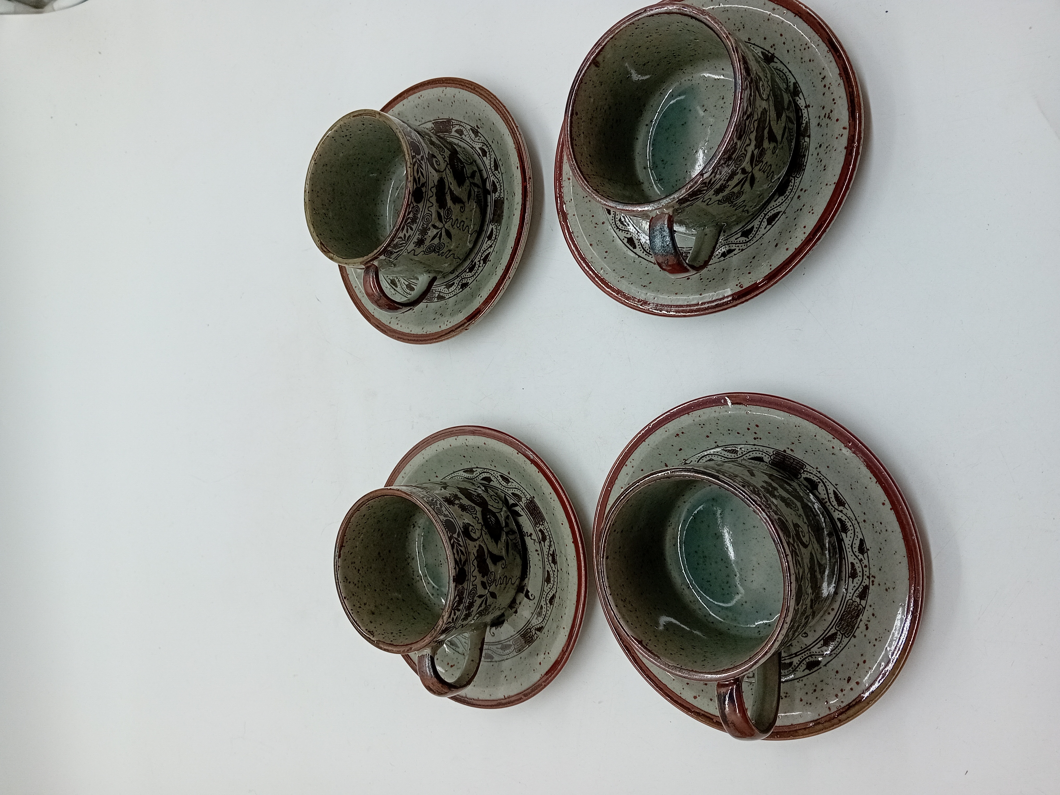 Service De 4 Tasses Et Soucoupes En Gres Vintage