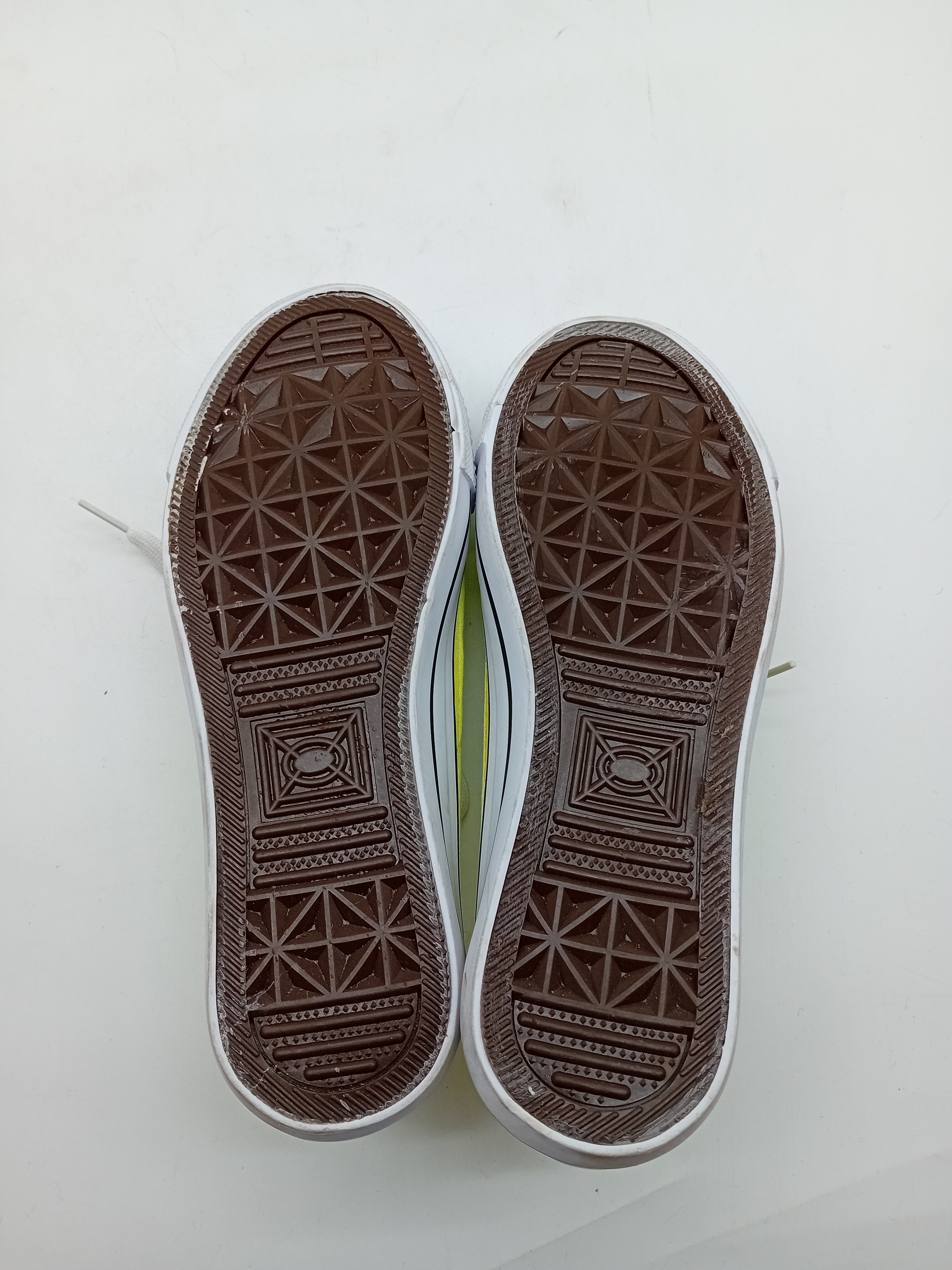 Baskets En Toile Jaune Levis 36
