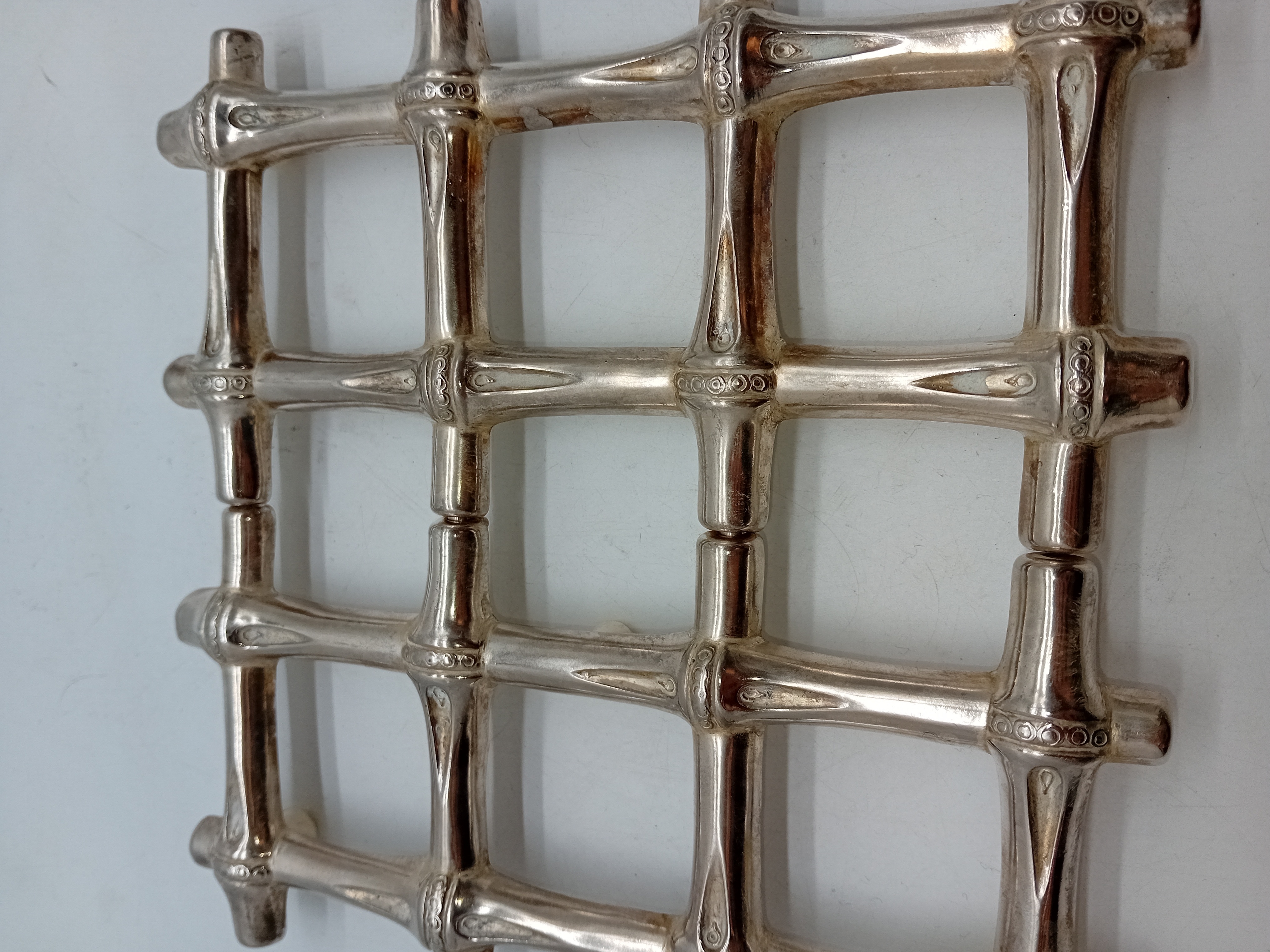 Dessous De Plat Extensible Metal Argente Bambou