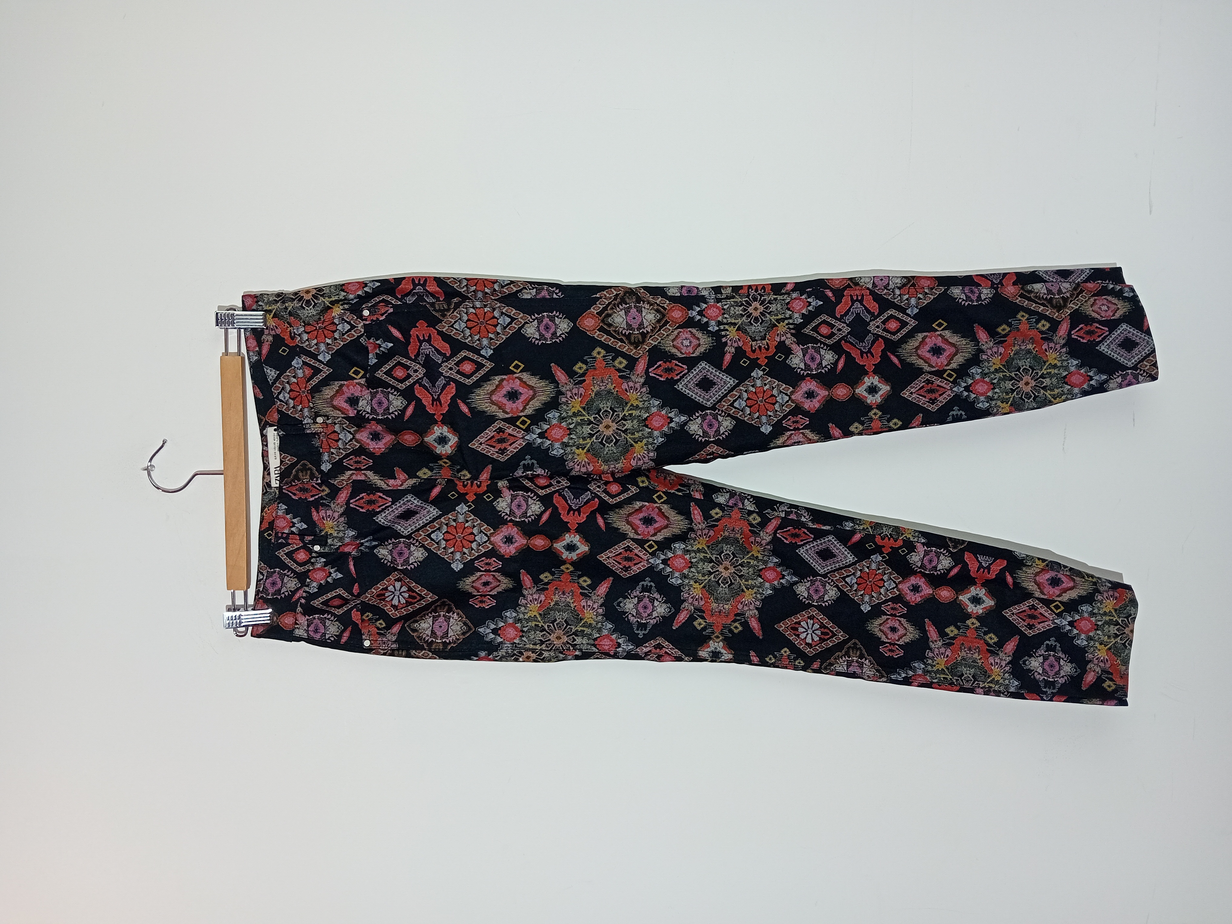 Pantalon Slim Zara
