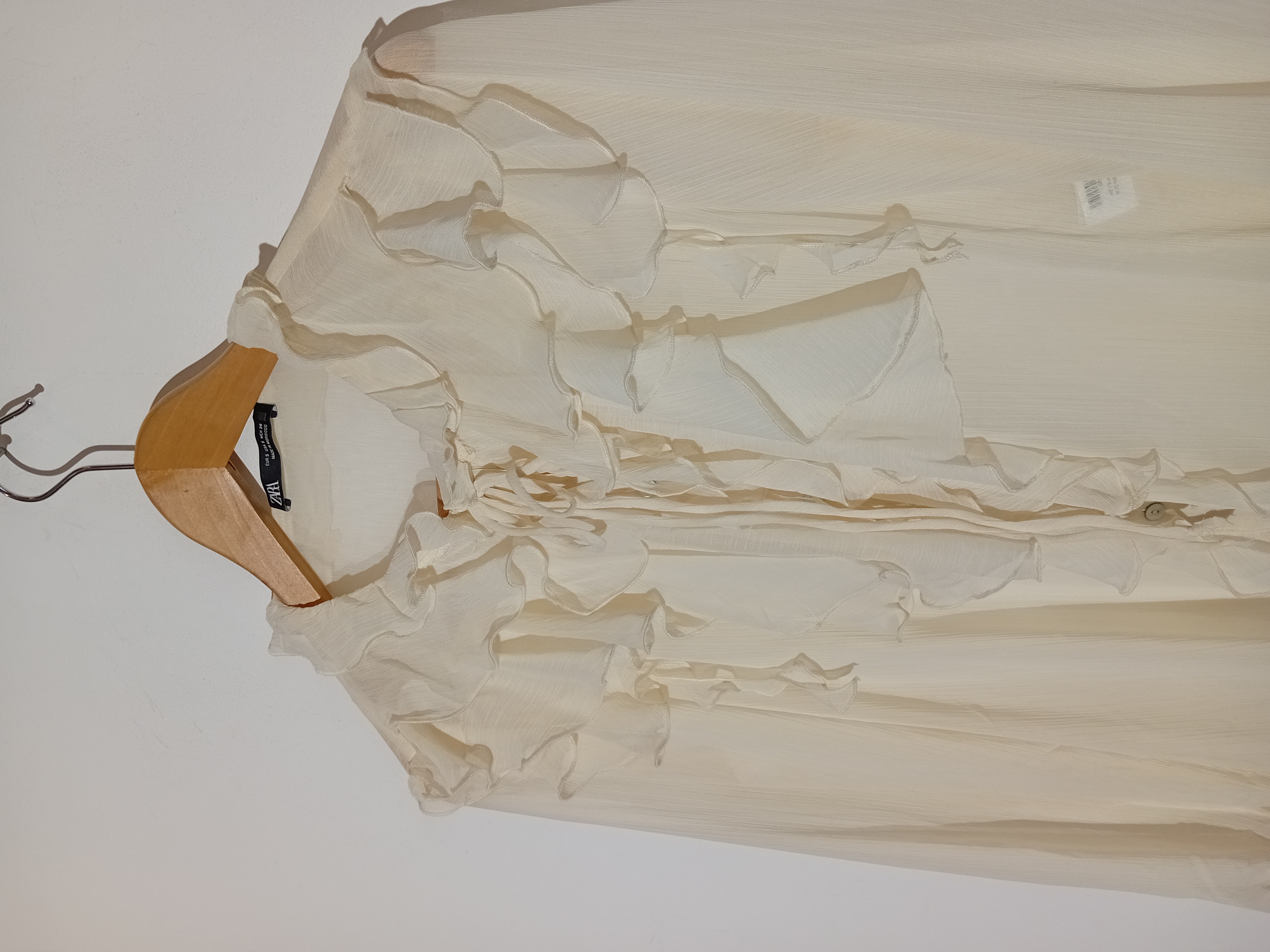 Blouse Aérienne À Volants Zara