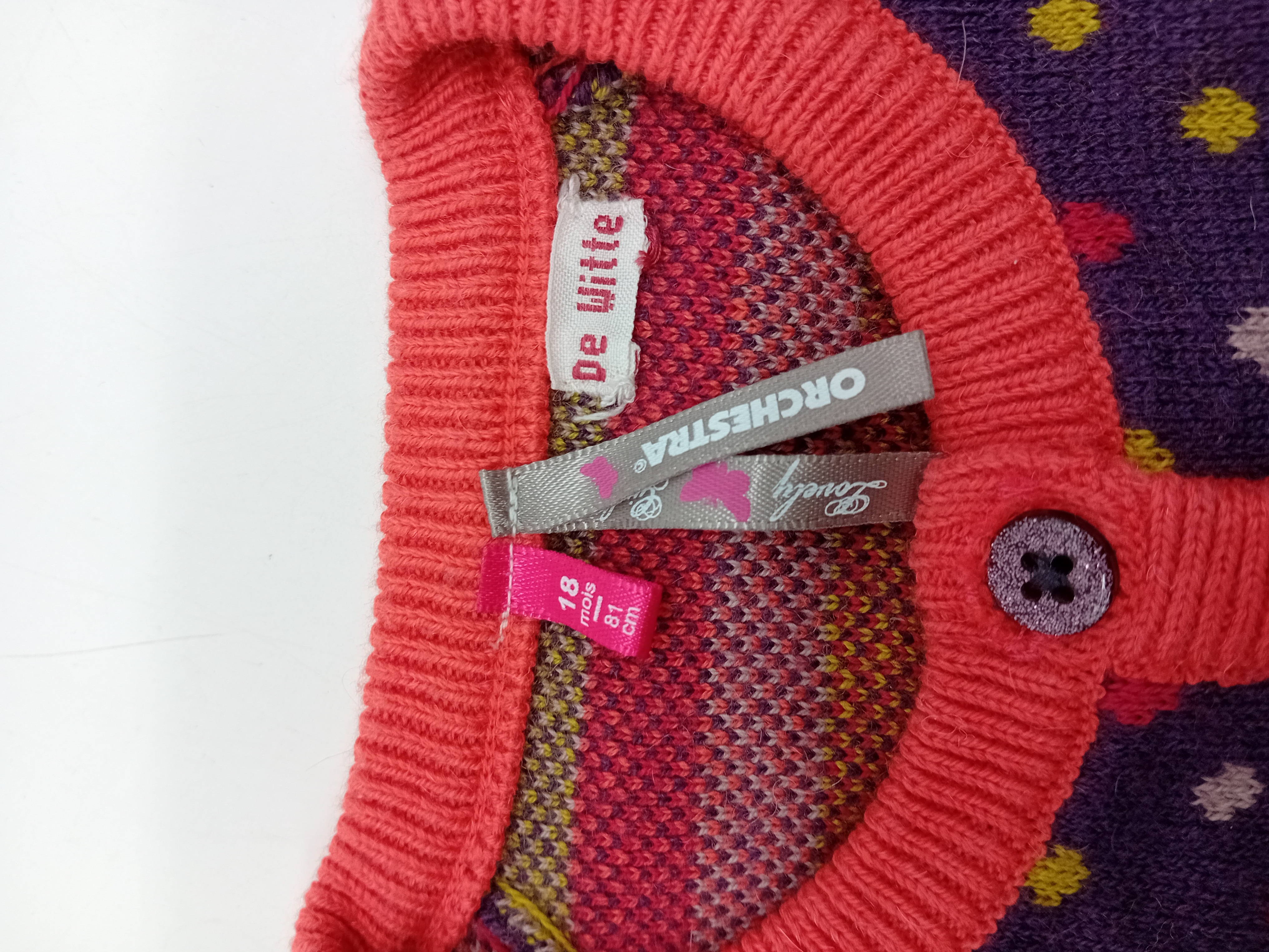 Lot 3 Vetements Bebe Manteaux Pull