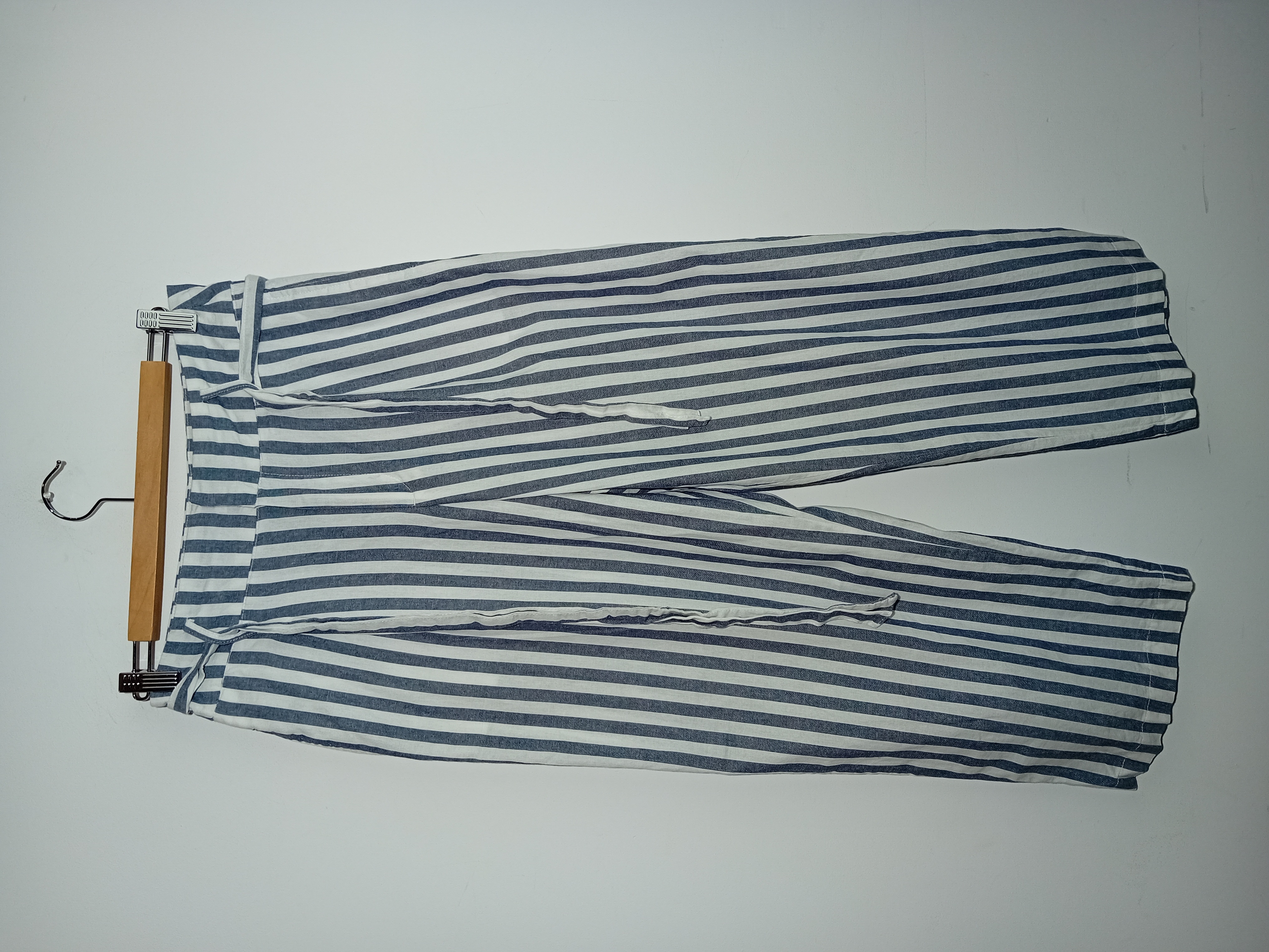 Pantalon Rayé Bleu Et Blanc Zara Basic M