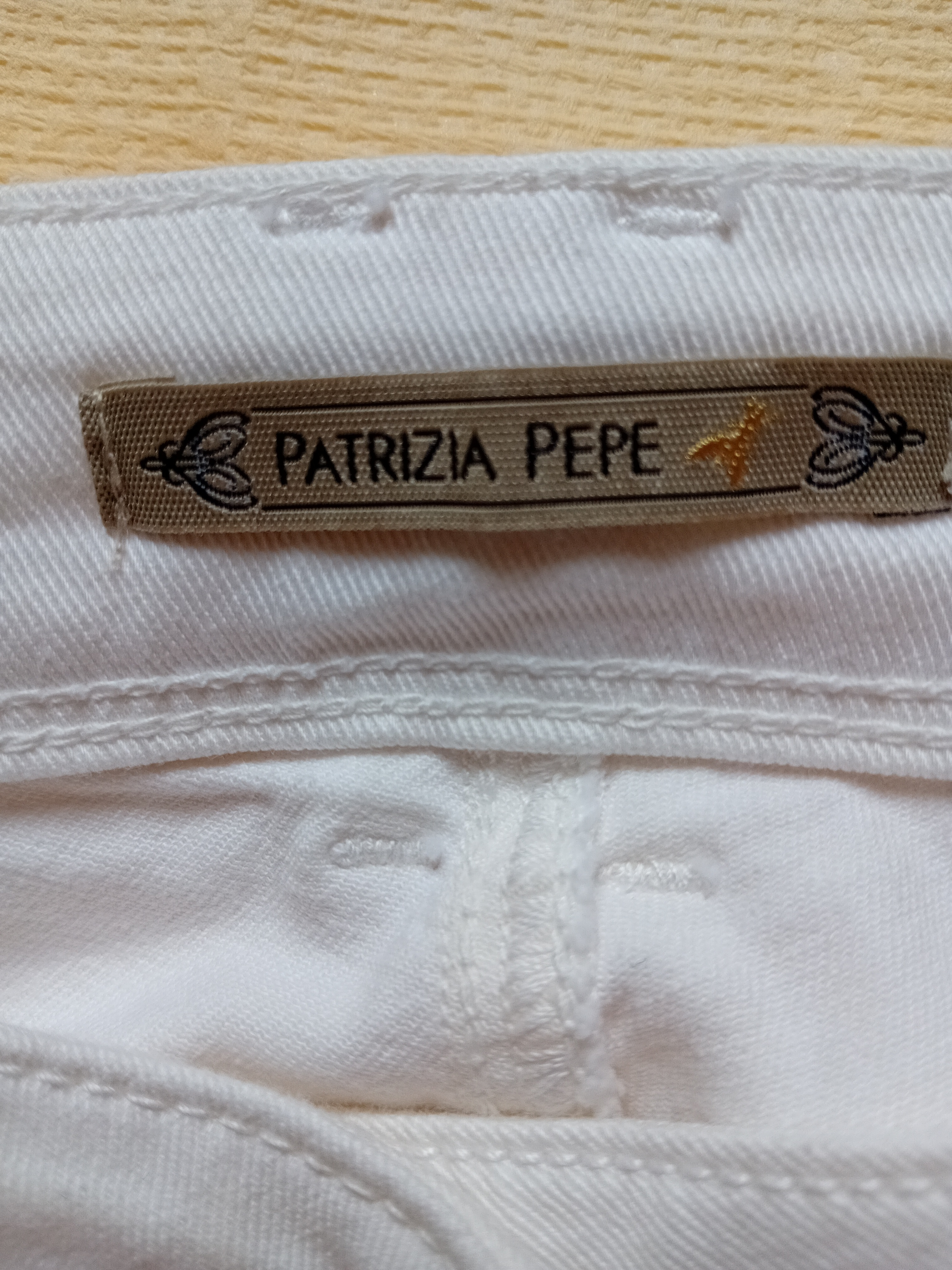 Jean Blanc Patrizia Pepe 34
