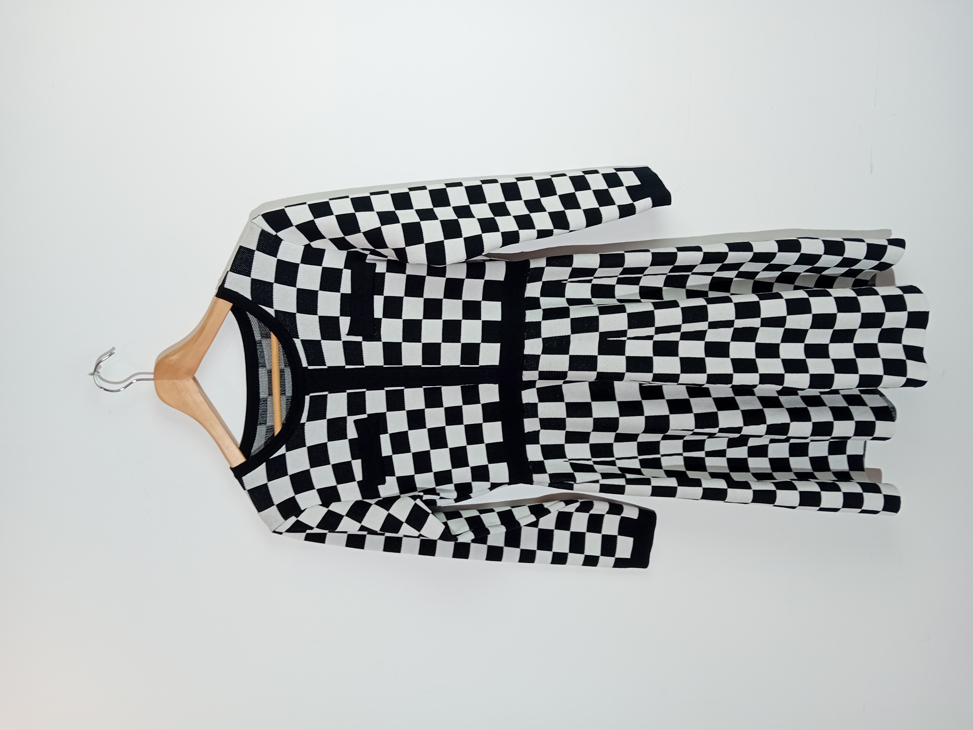 Robe patineuse à damier noir et blanc