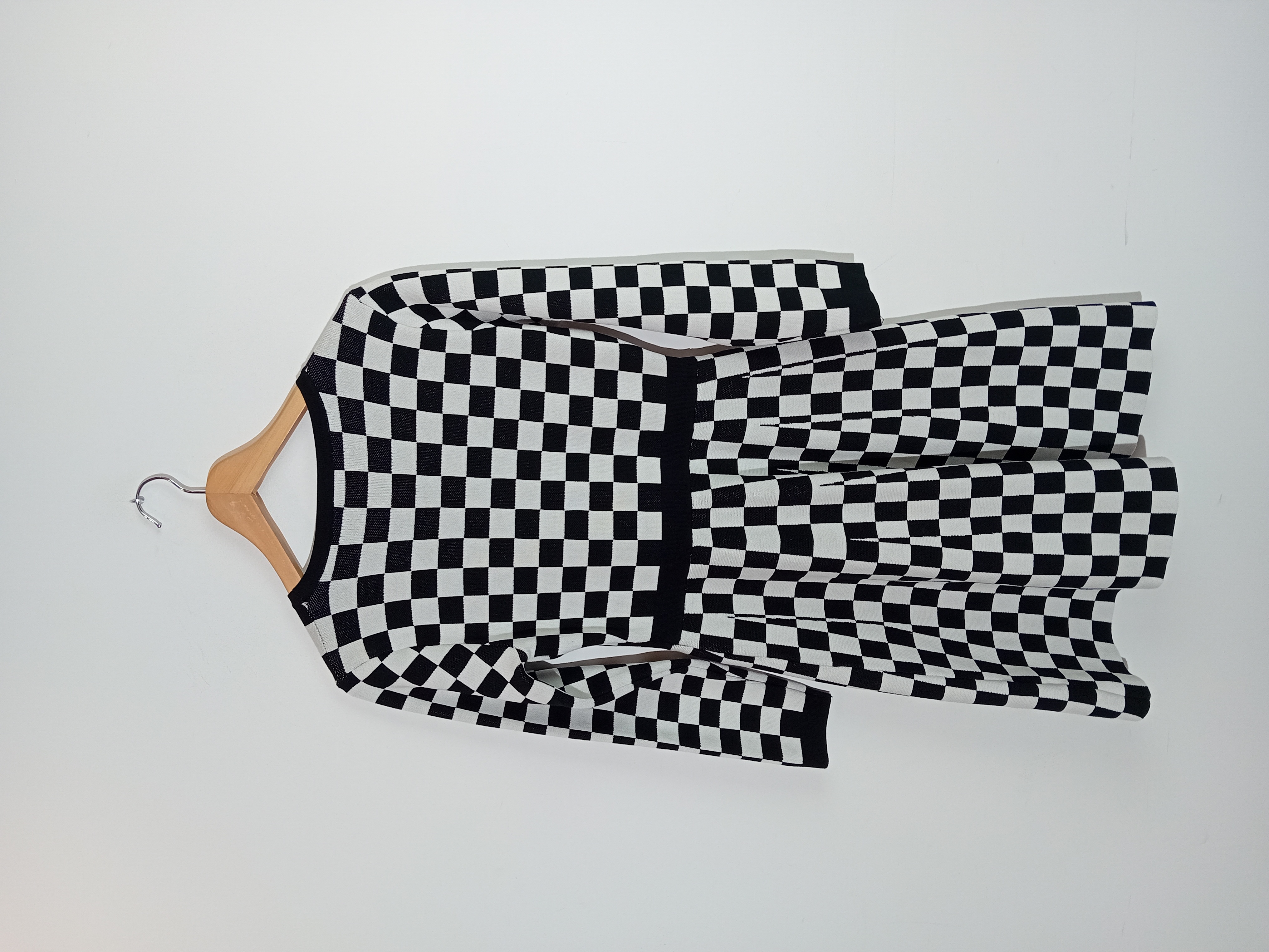 Robe patineuse à damier noir et blanc