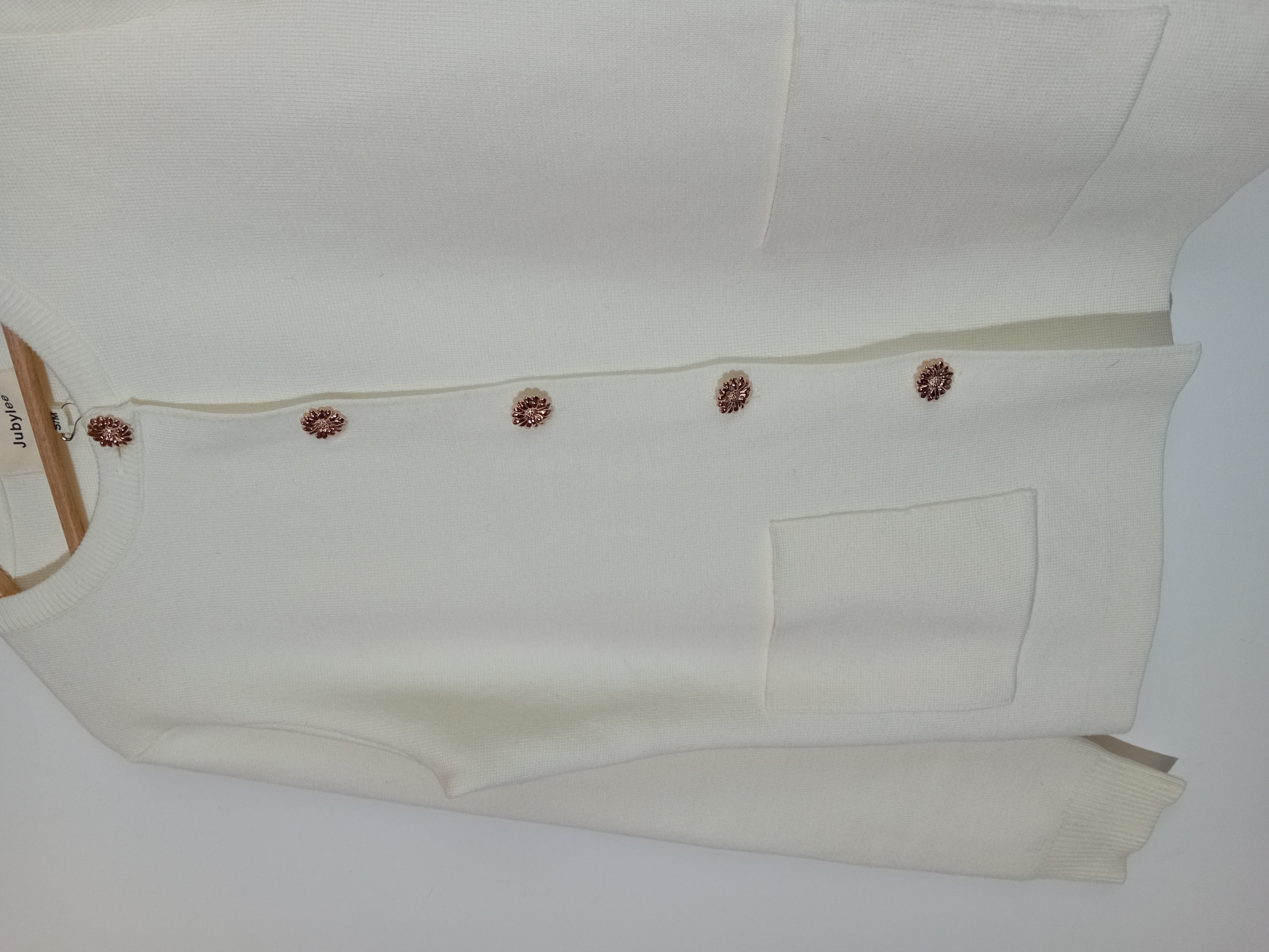 Cardigan Blanc Creme Boutons Fleurs Jubylee