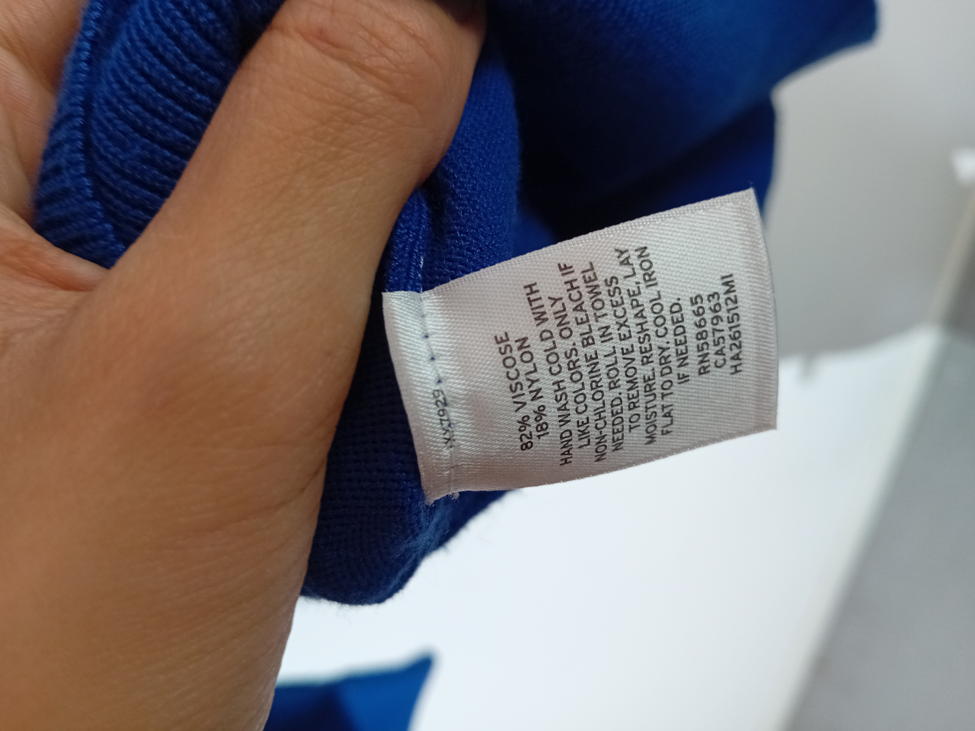 Cardigan Halogen Bleu Roi