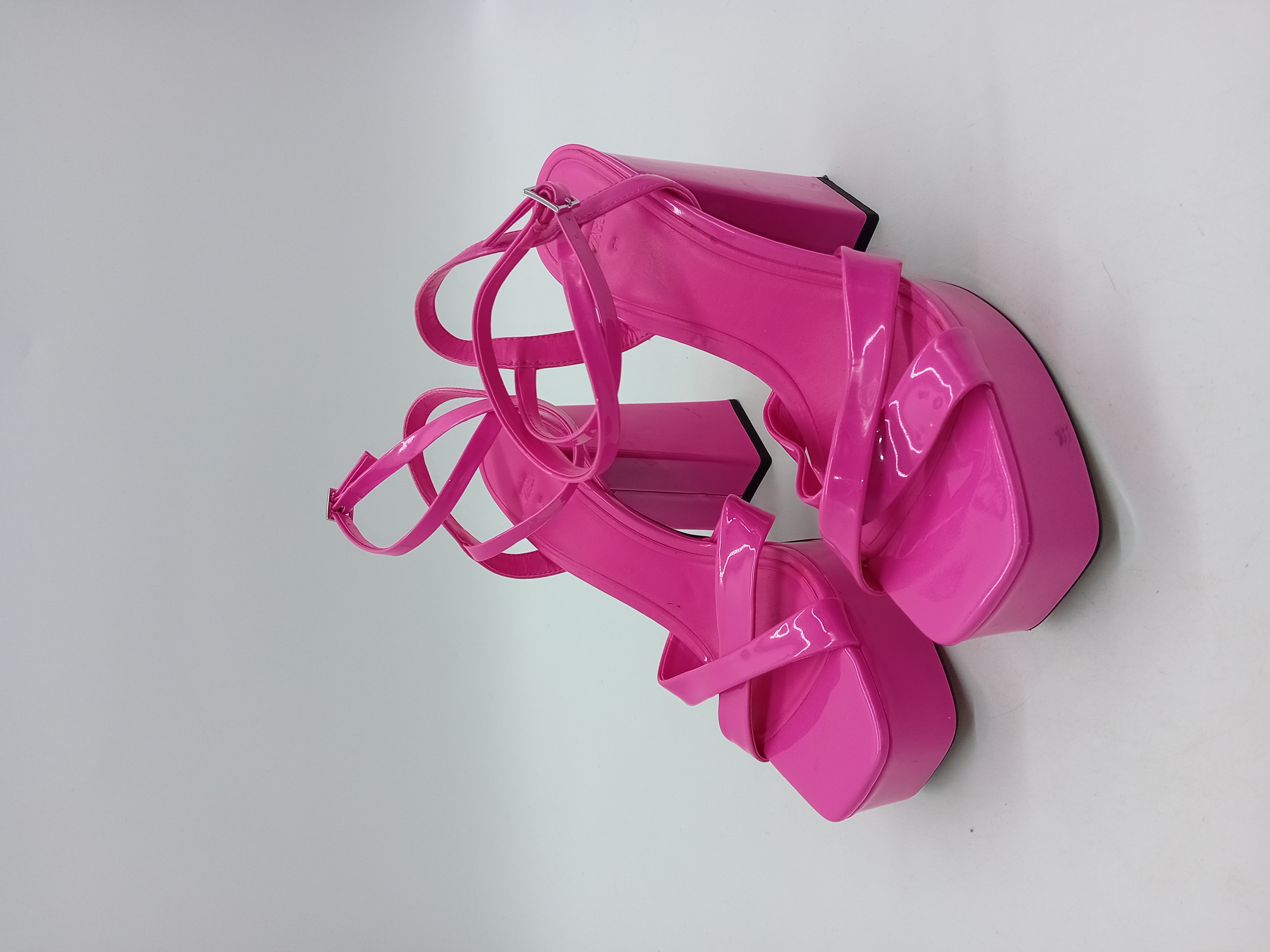 Sandales Plateforme Vernies Fuchsia Zara 38