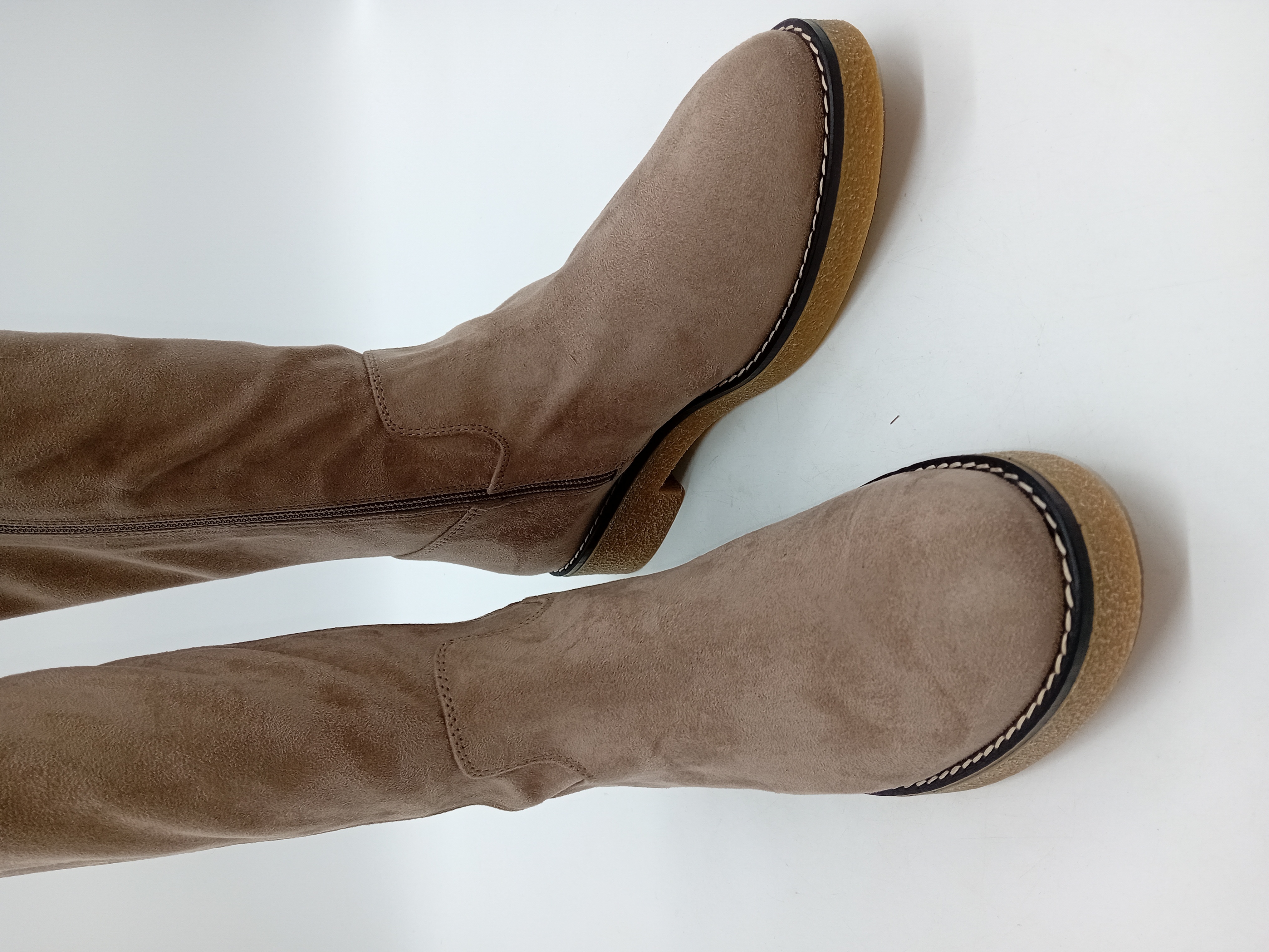 Bottes Hautes Daim Taupe Unisa 40