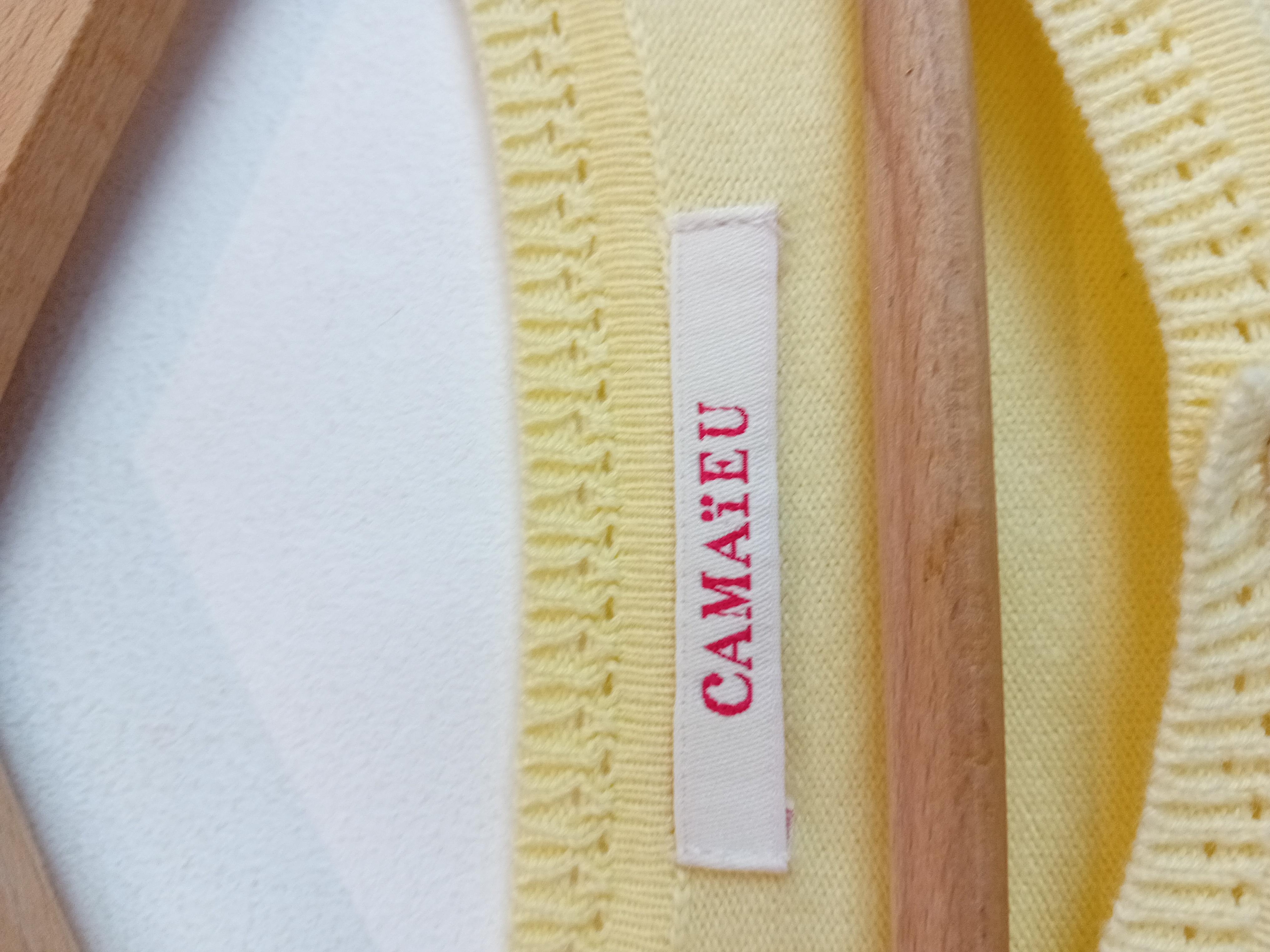 Gilet Jaune Pâle Camaïeu M