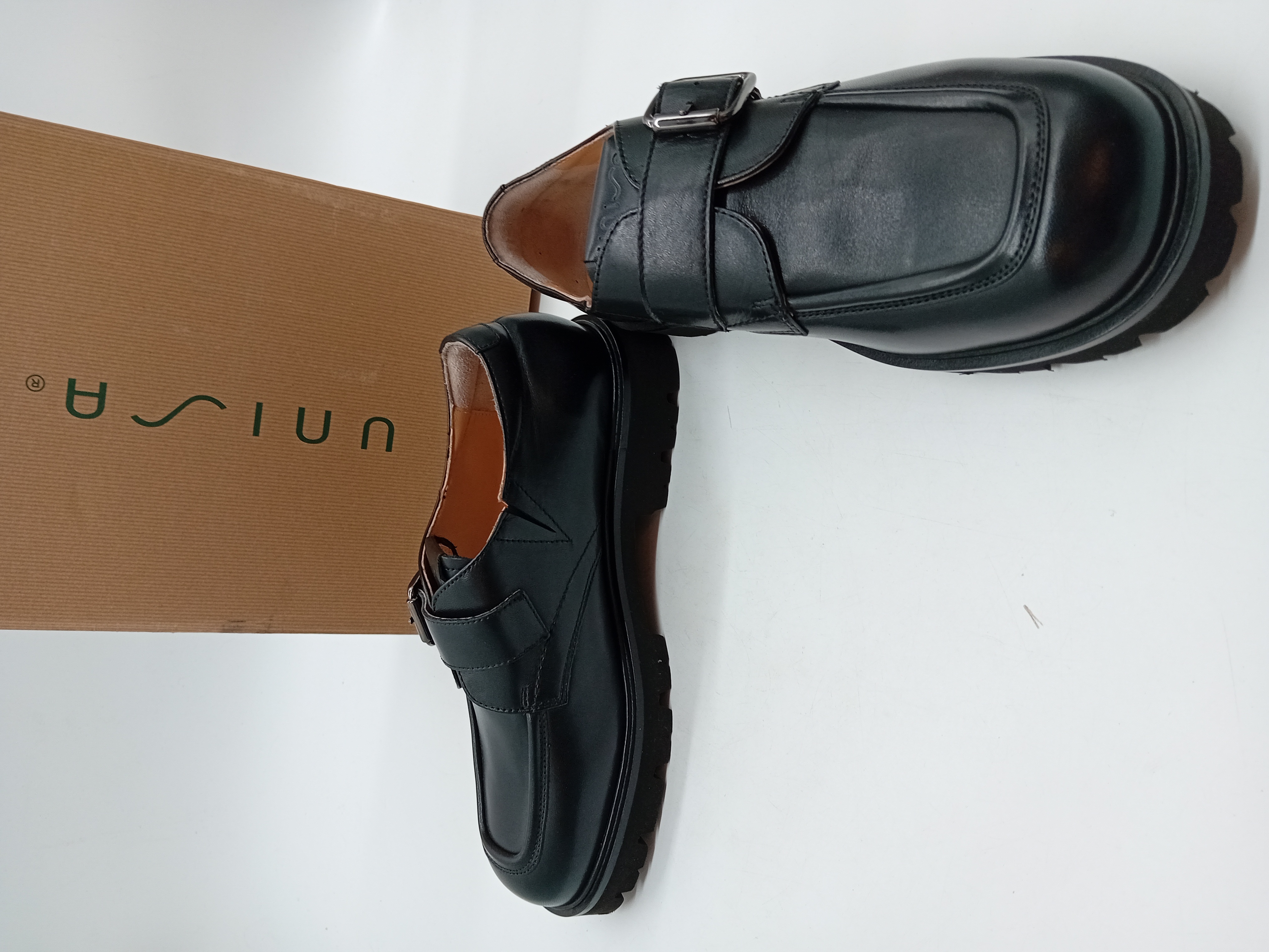 Mocassins Cuir Noir Unisa