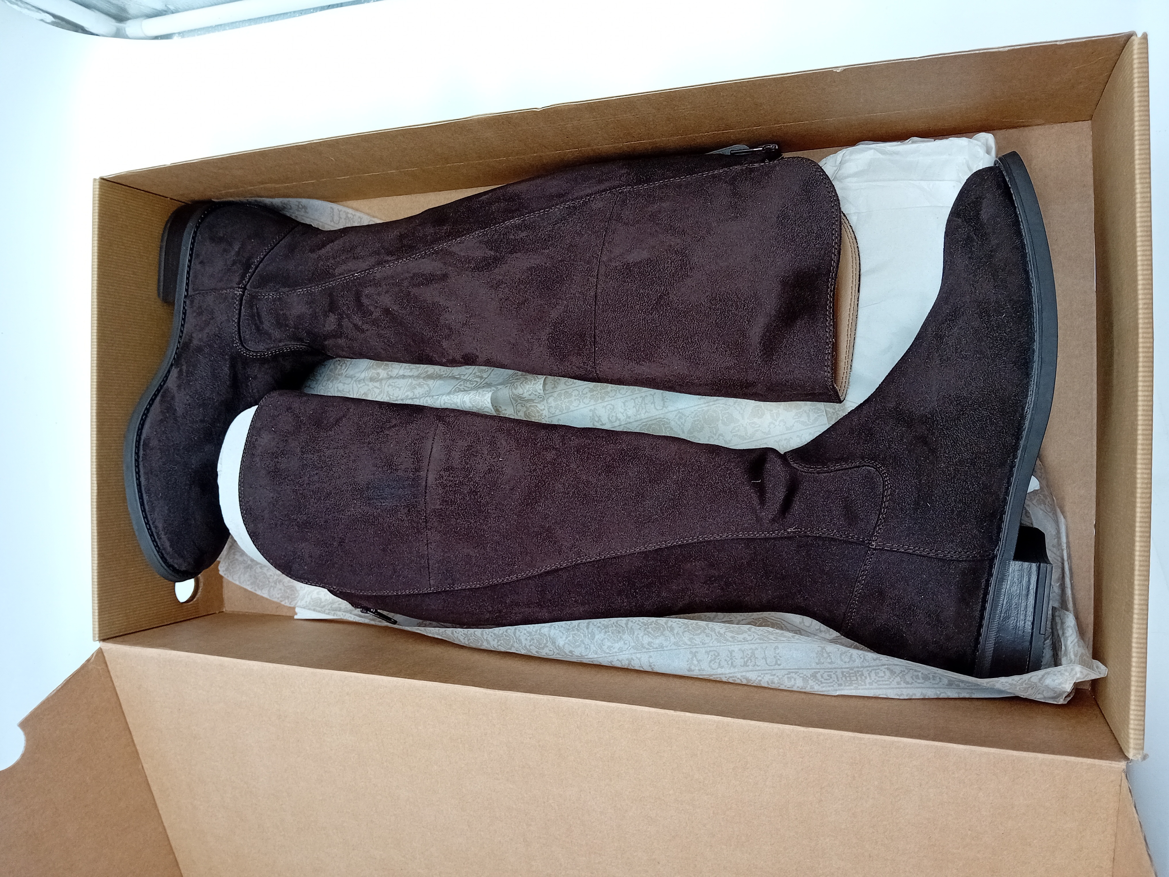 Bottes Hautes En Daim Marron Unisa