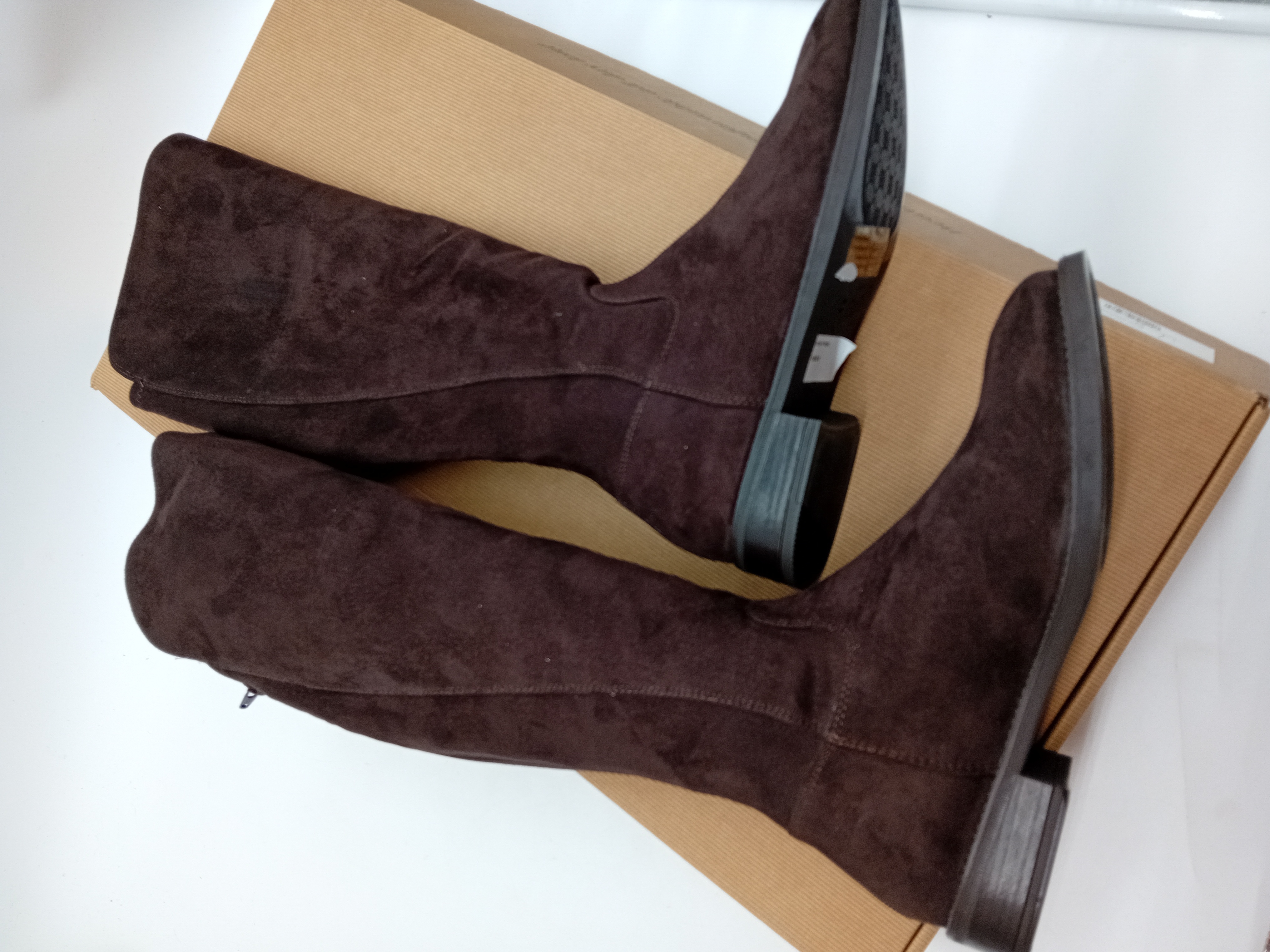 Bottes Hautes En Daim Marron Unisa