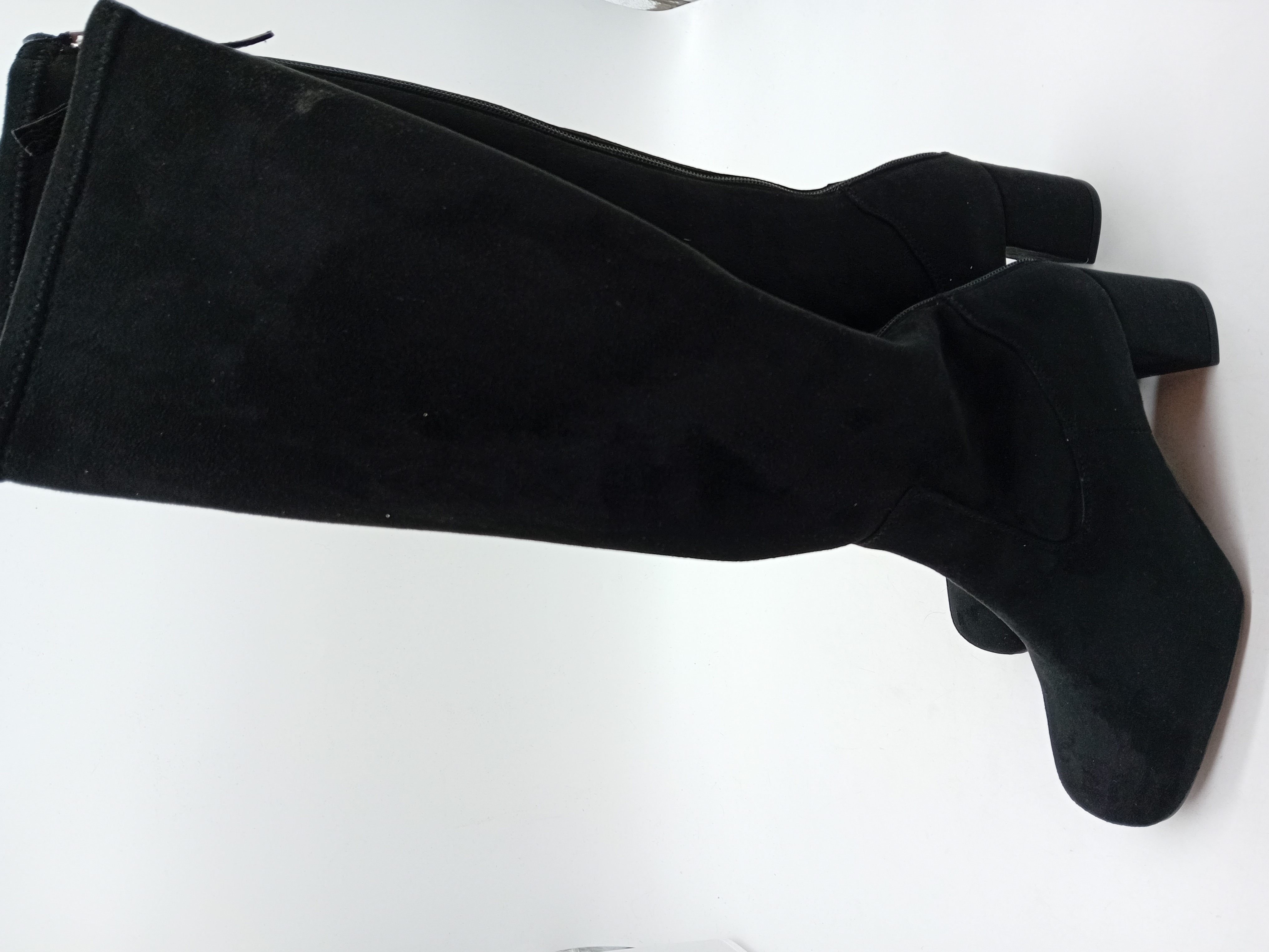 Bottes Hautes En Daim Noir Unisa 37