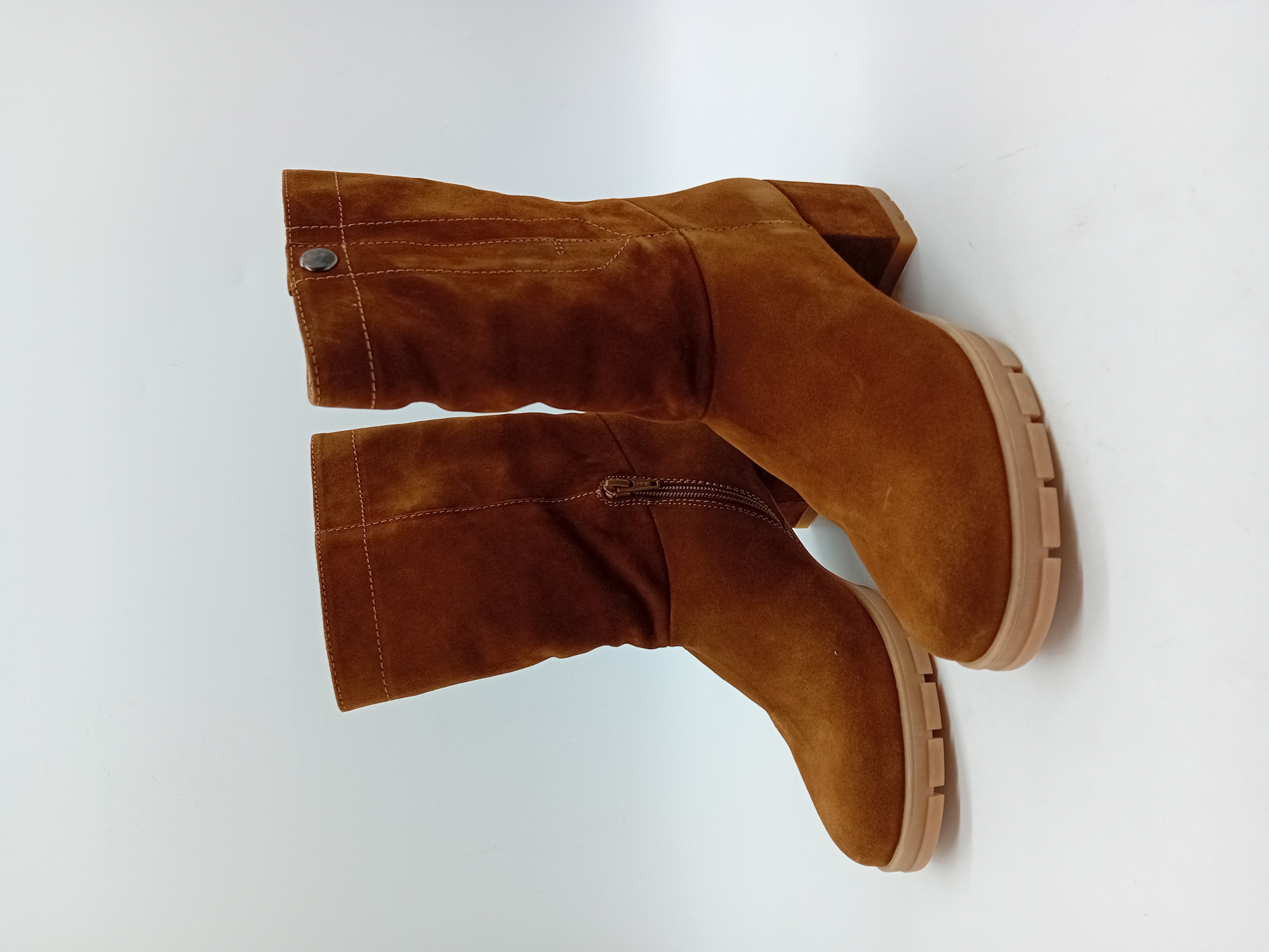 Bottes En Daim Camel Unisa