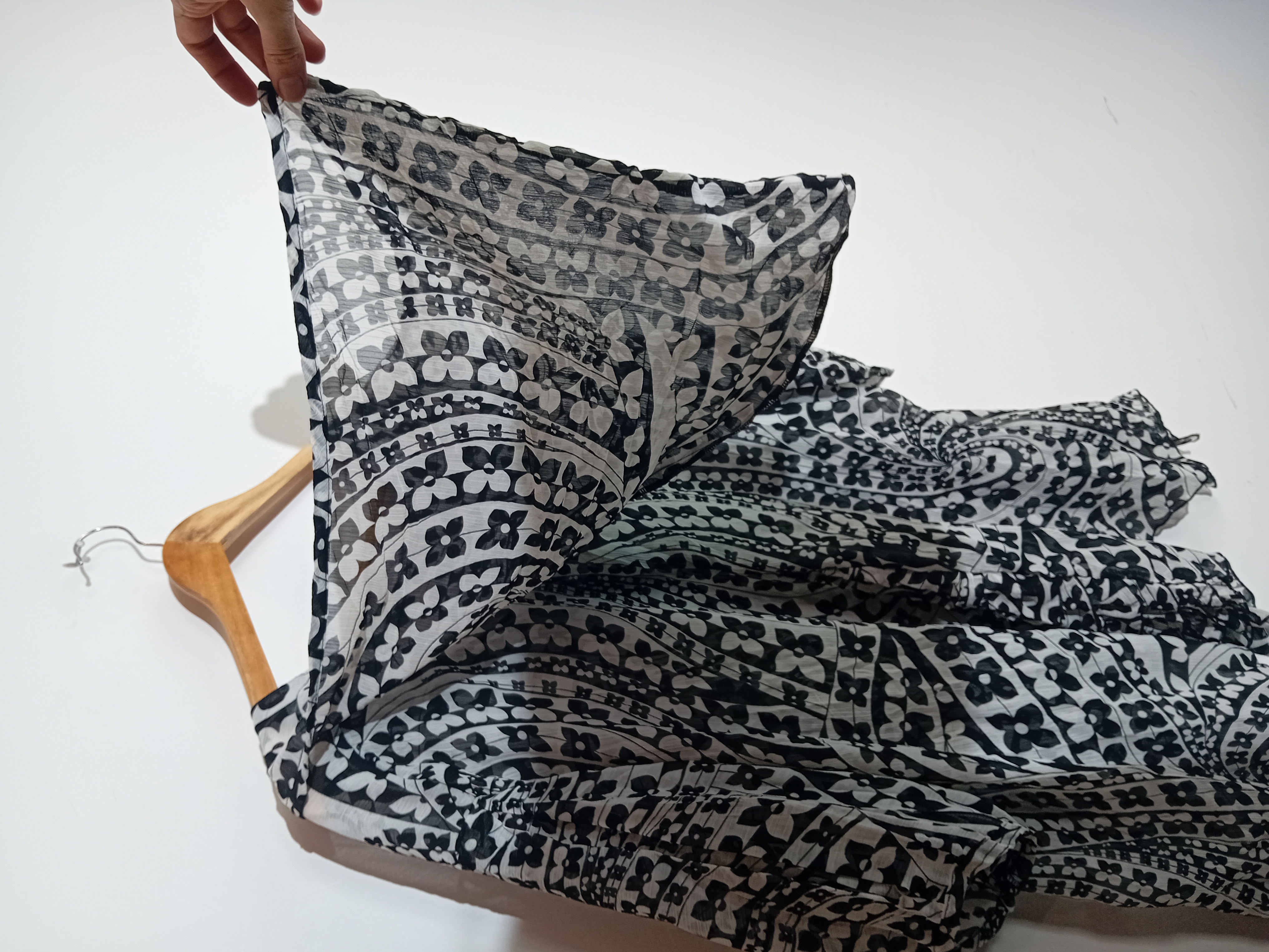 Haut Fluide Motifs Noir Et Blanc Martine Samoun
