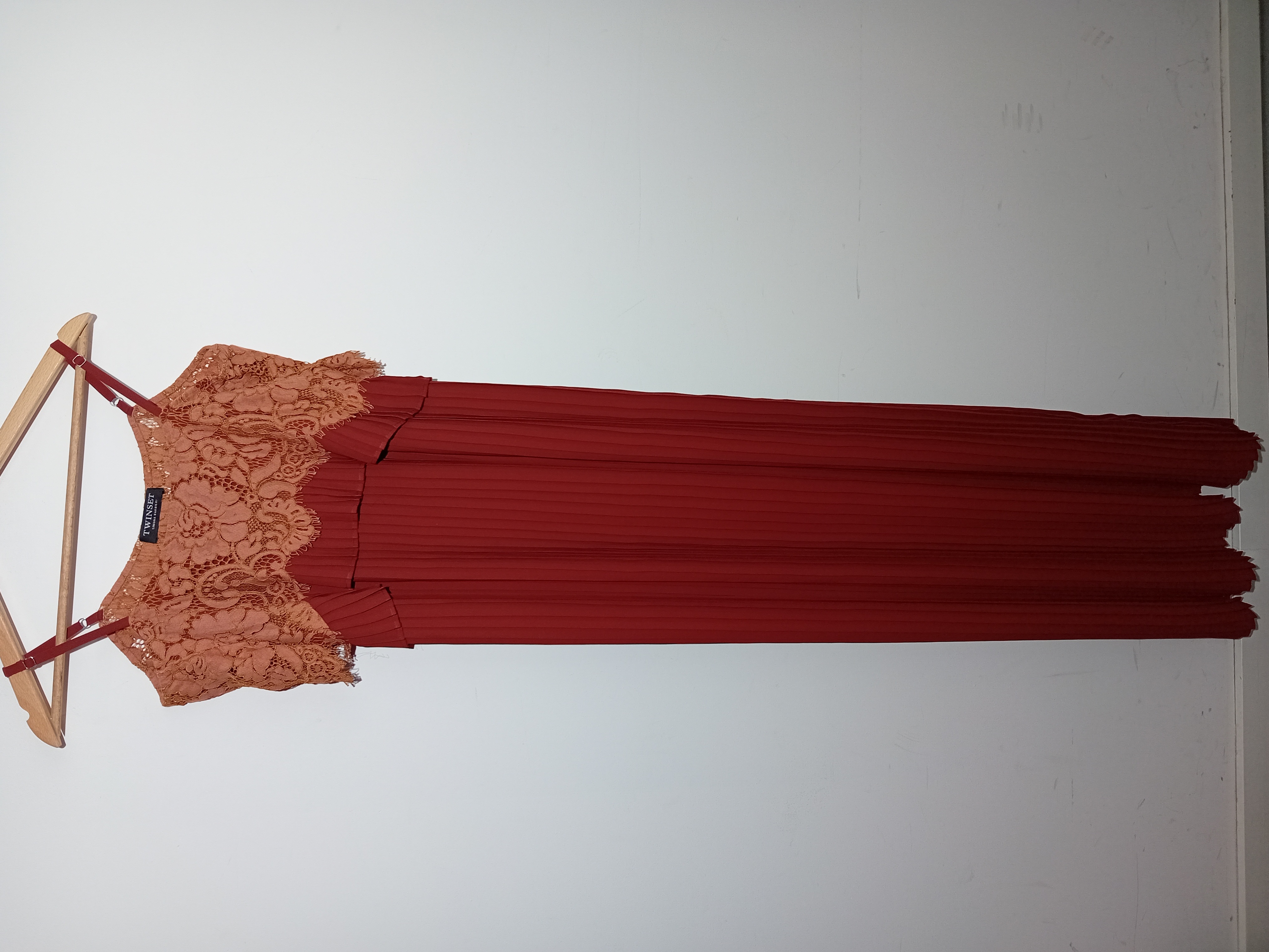 Robe Longue Plissée En Dentelle Twinset