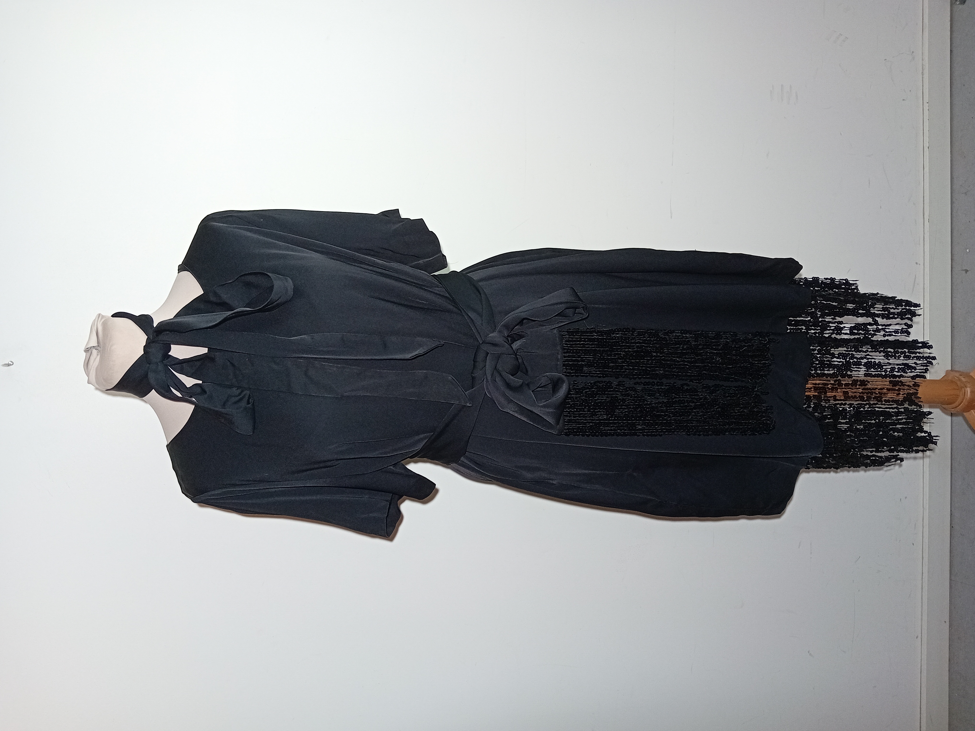 Robe Noire Élégante Sequins Twinset Xl