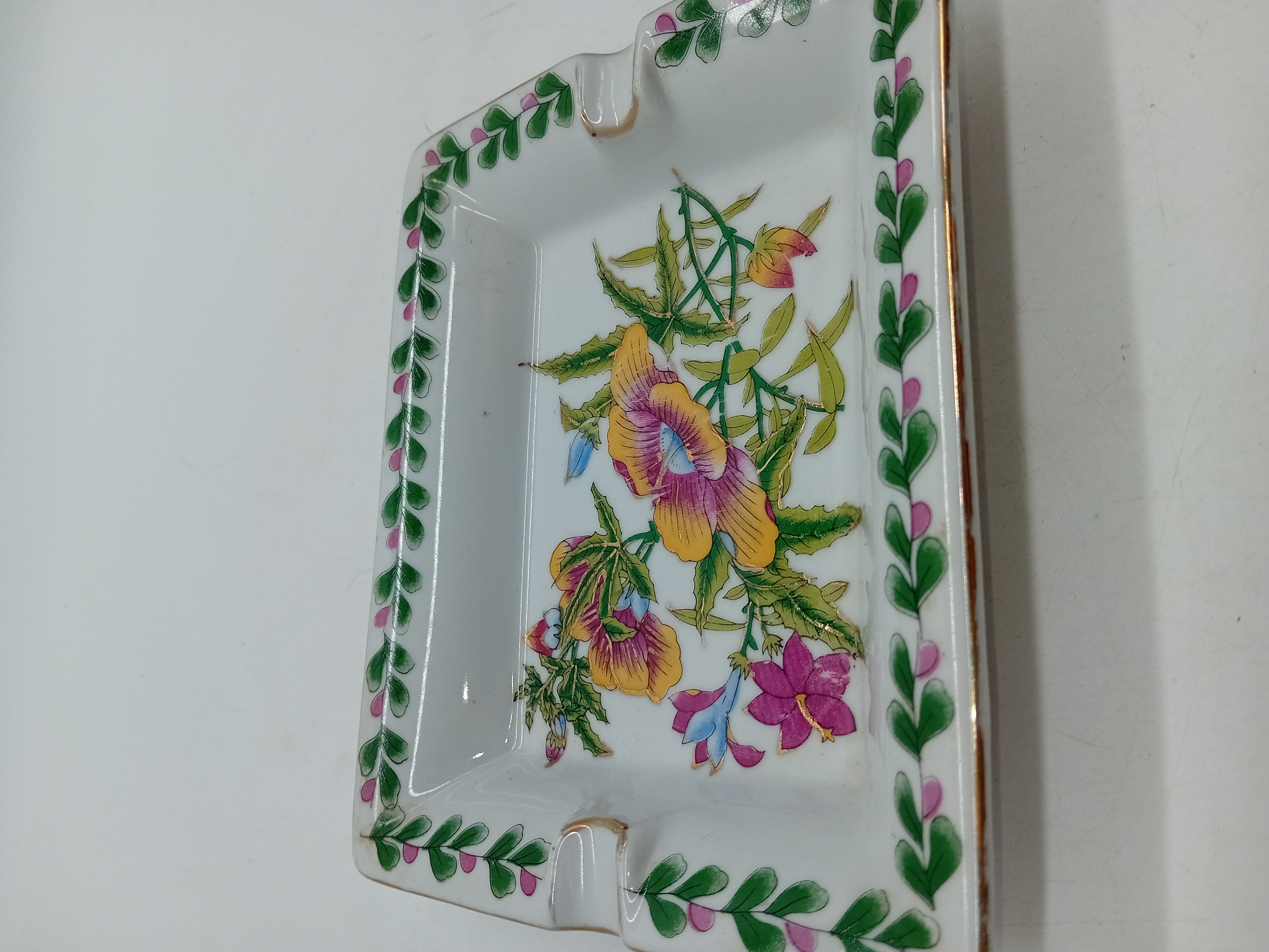 Cendrier Vintage Porcelaine Motif Floral