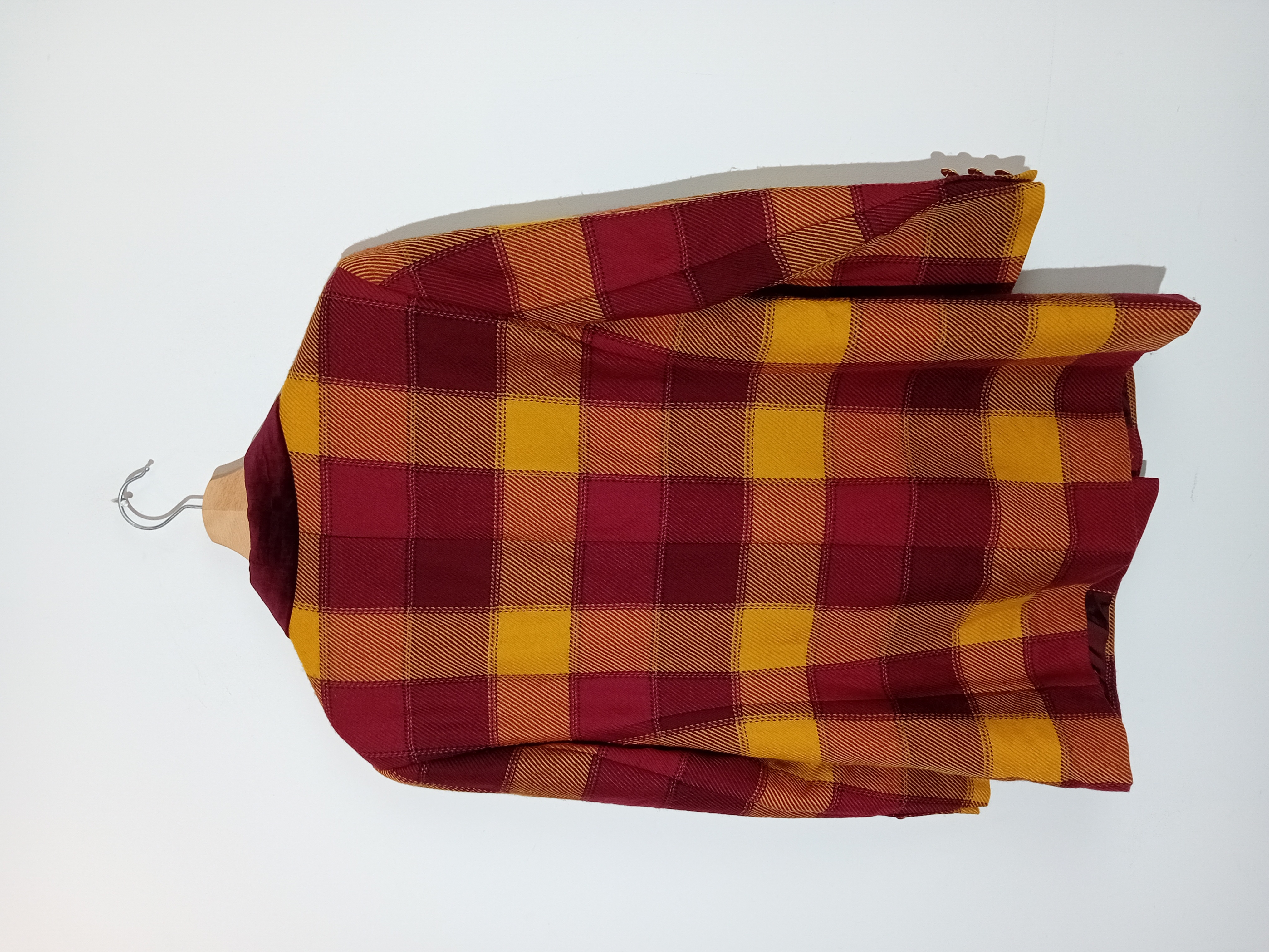 Veste vintage en laine à carreaux bordeaux et jaune