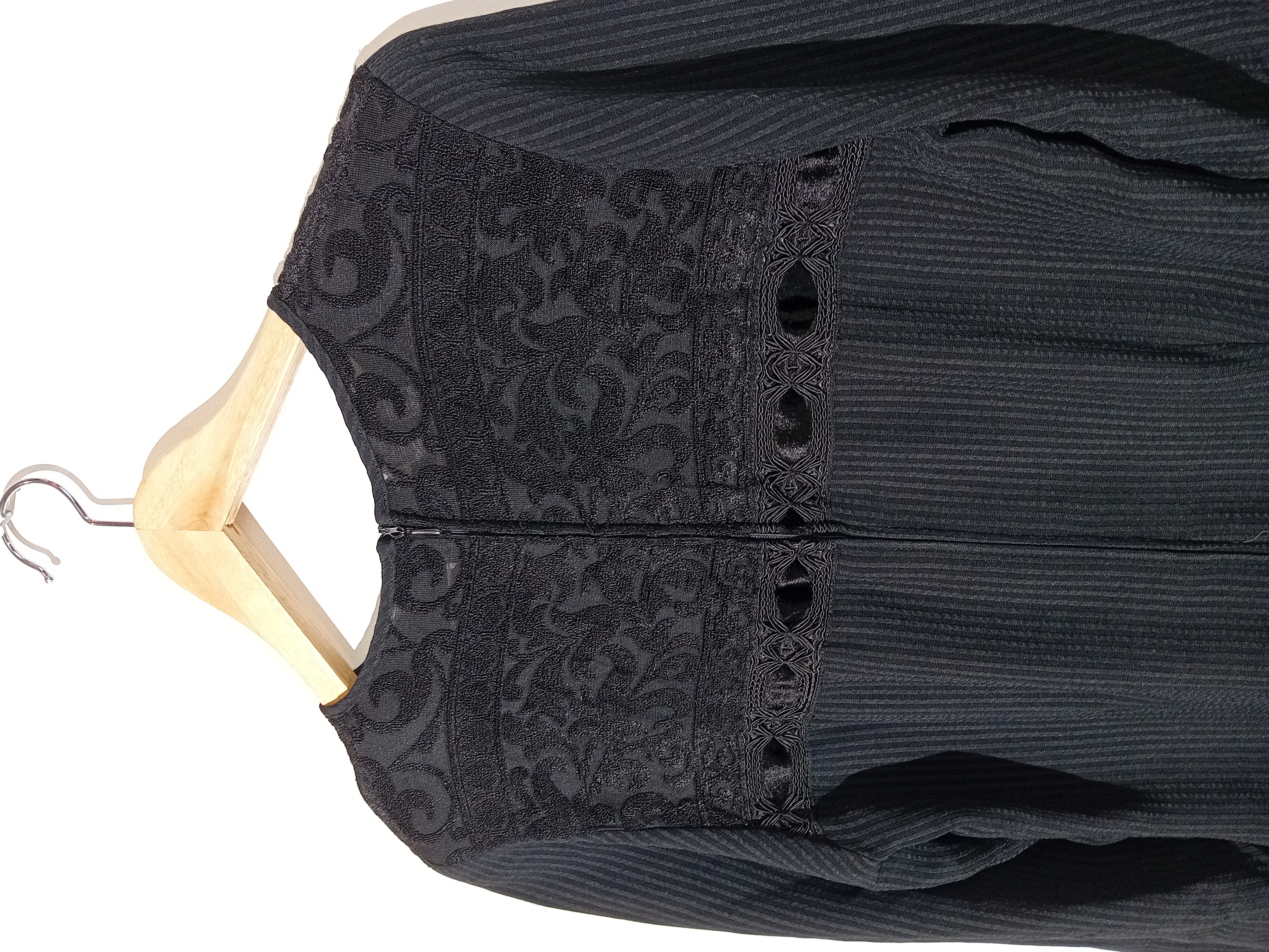 Robe Noire En Laine Et Viscose Porcini