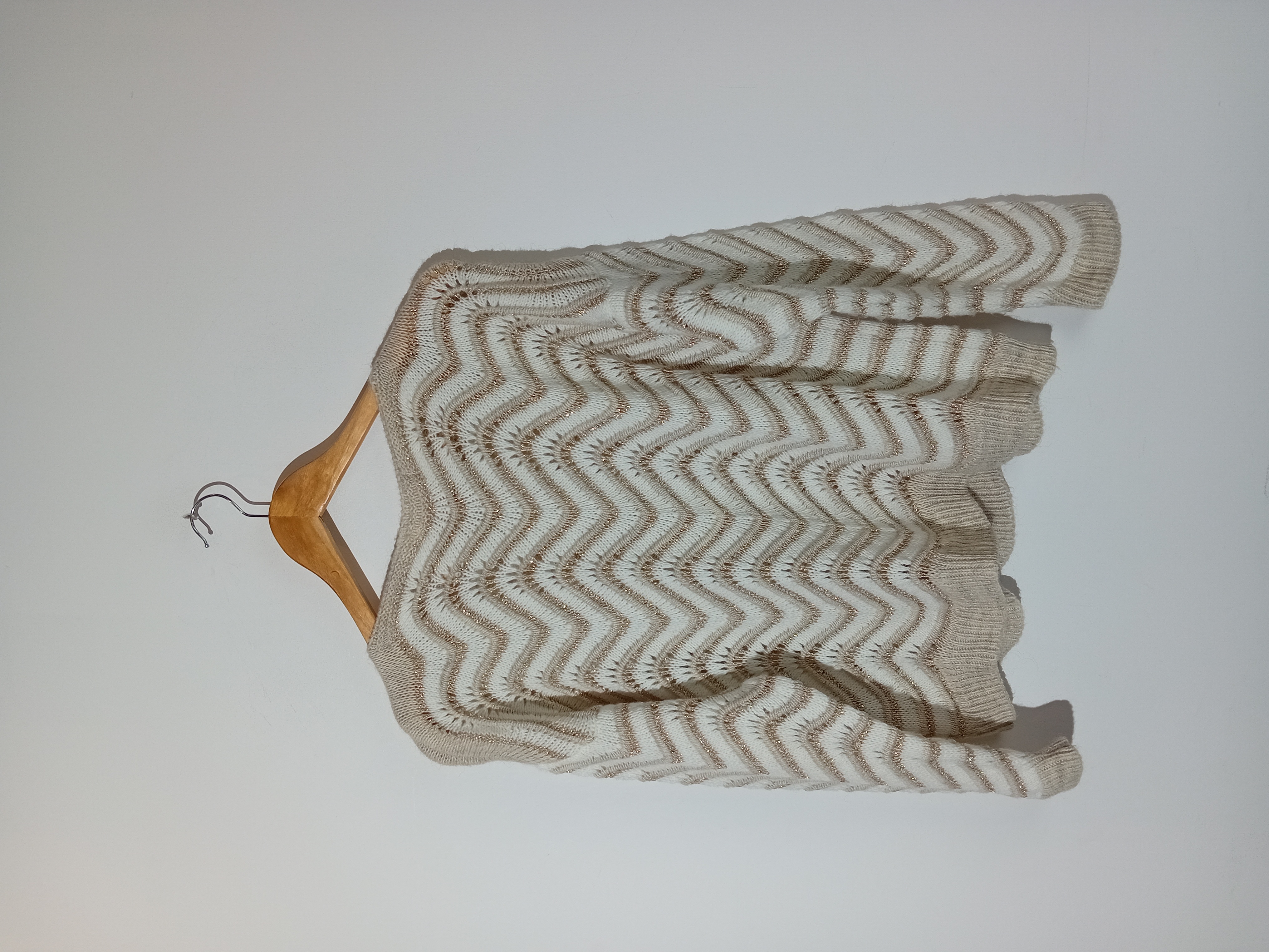 Pull En Maille Beige Et Doré