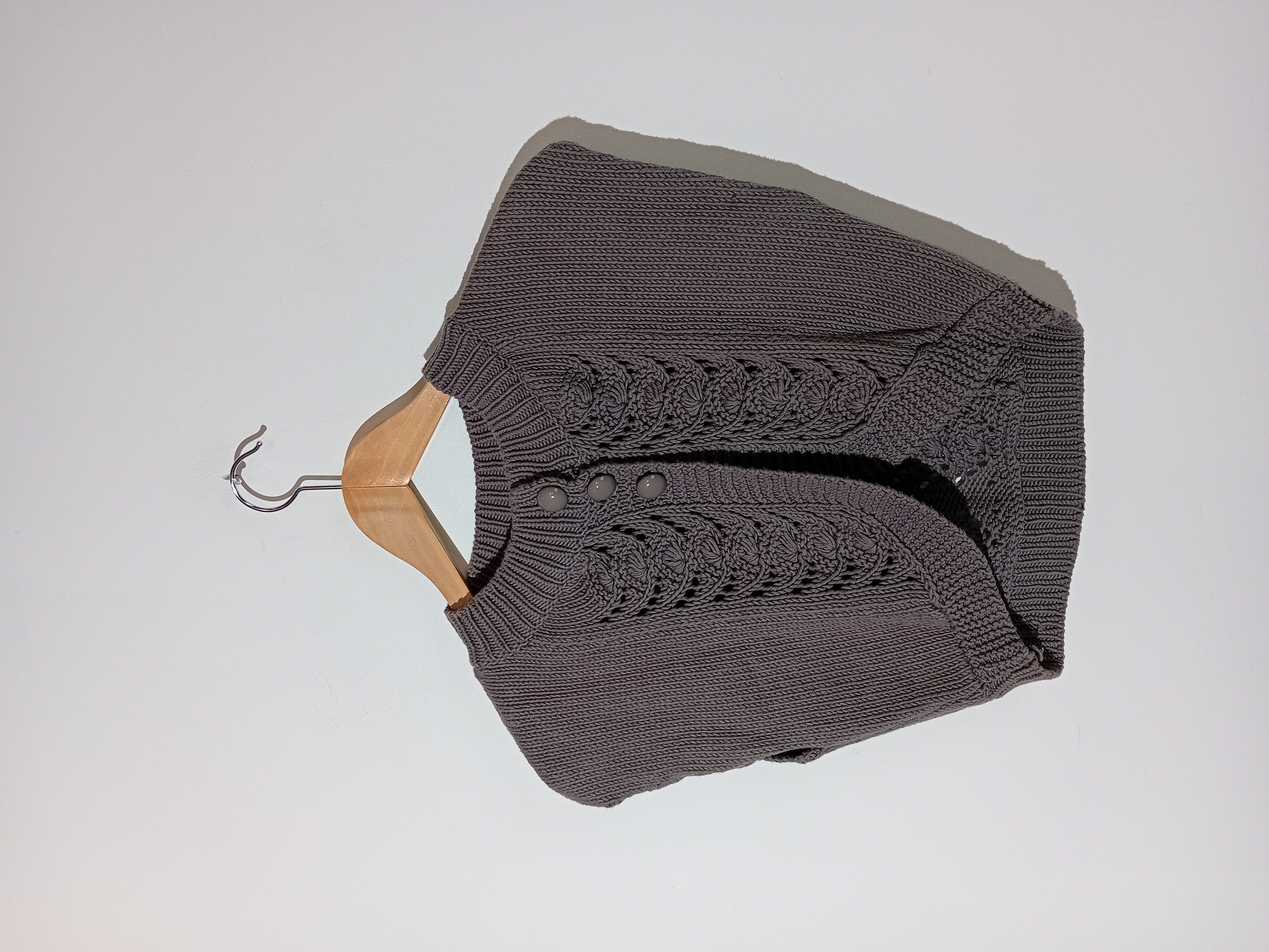 Gilet En Maille Grise Ajourée Ccdk