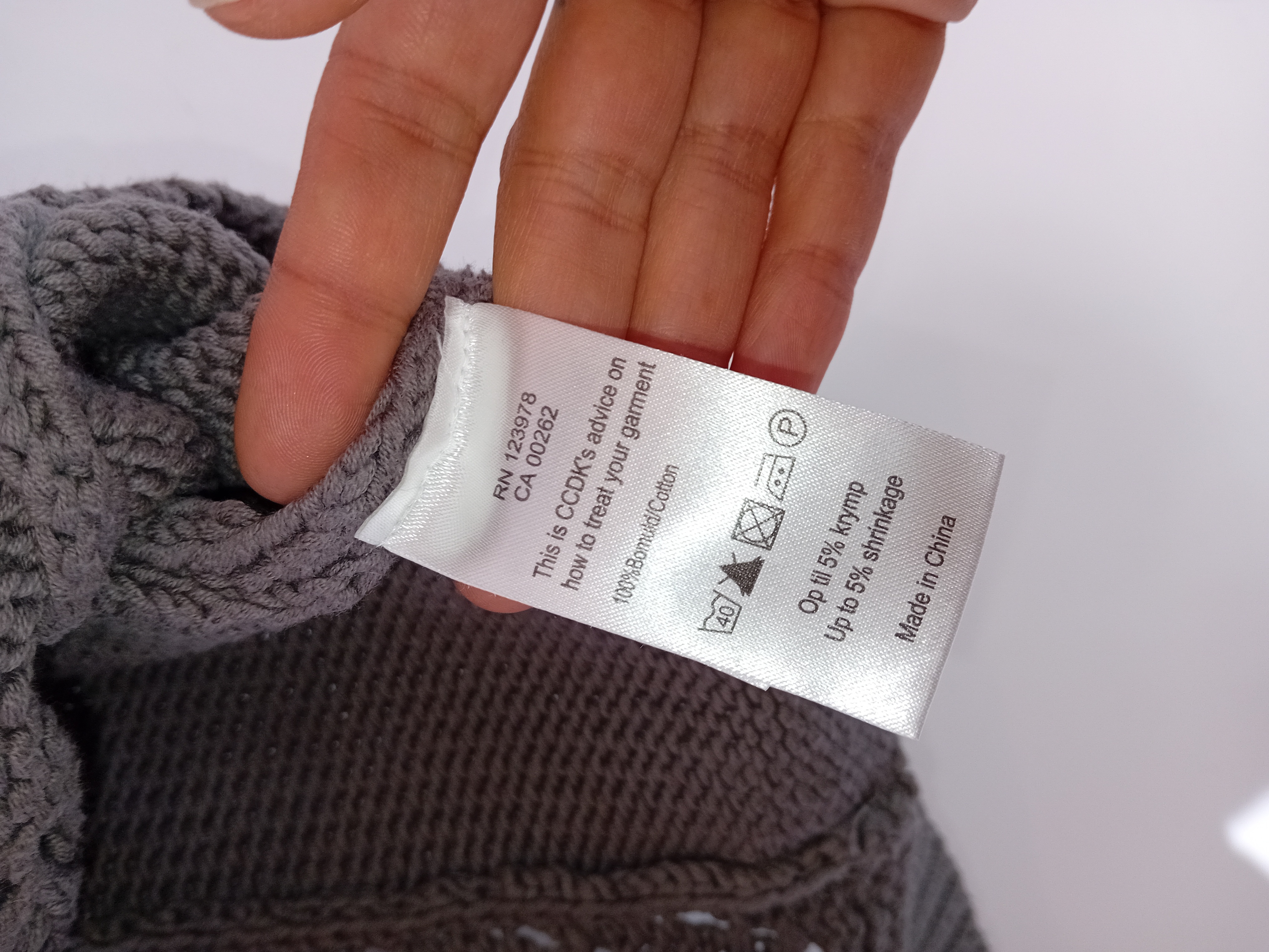 Gilet En Maille Grise Ajourée Ccdk