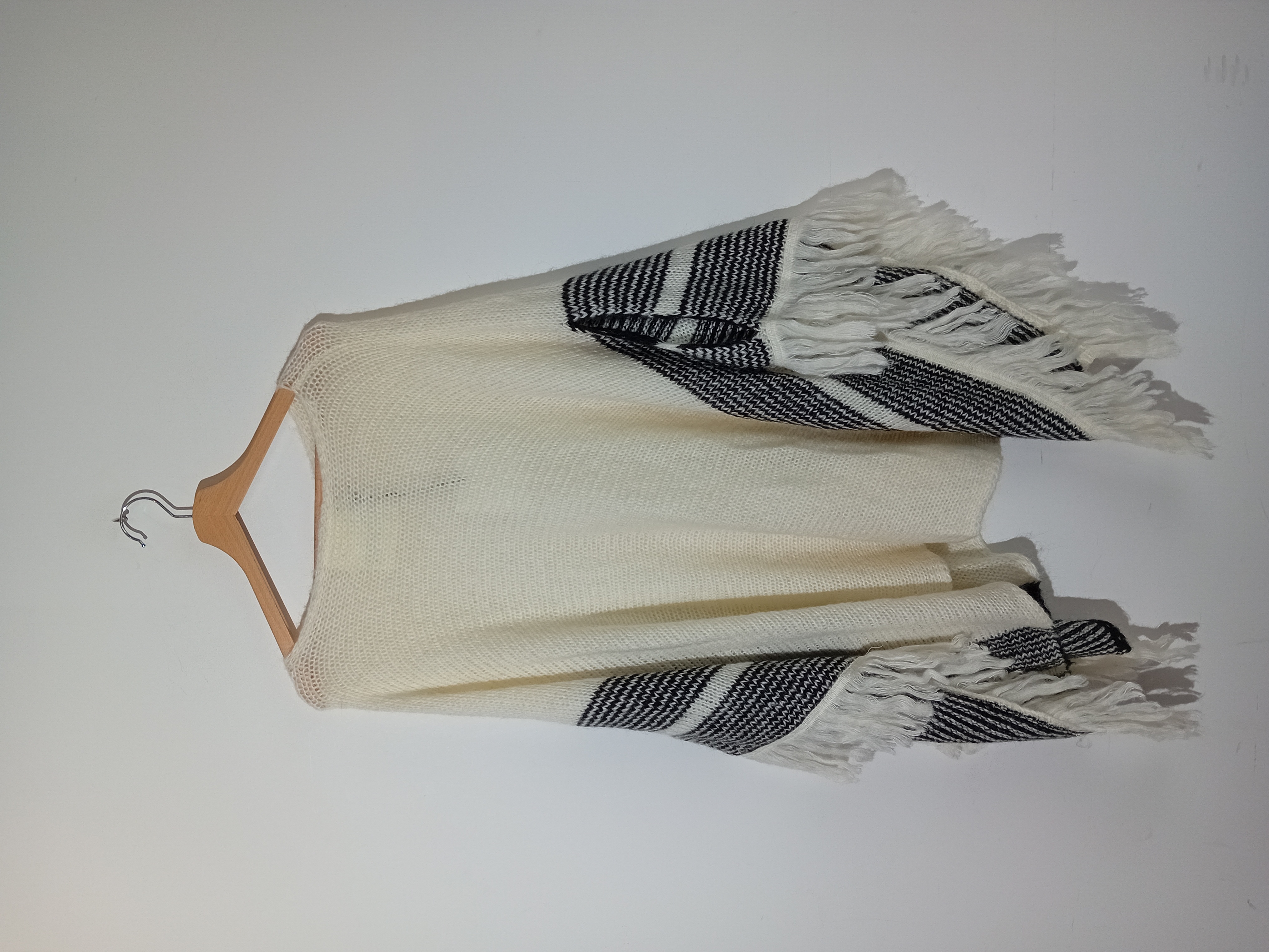Poncho 8pm Maille Mohair Blanc Noir