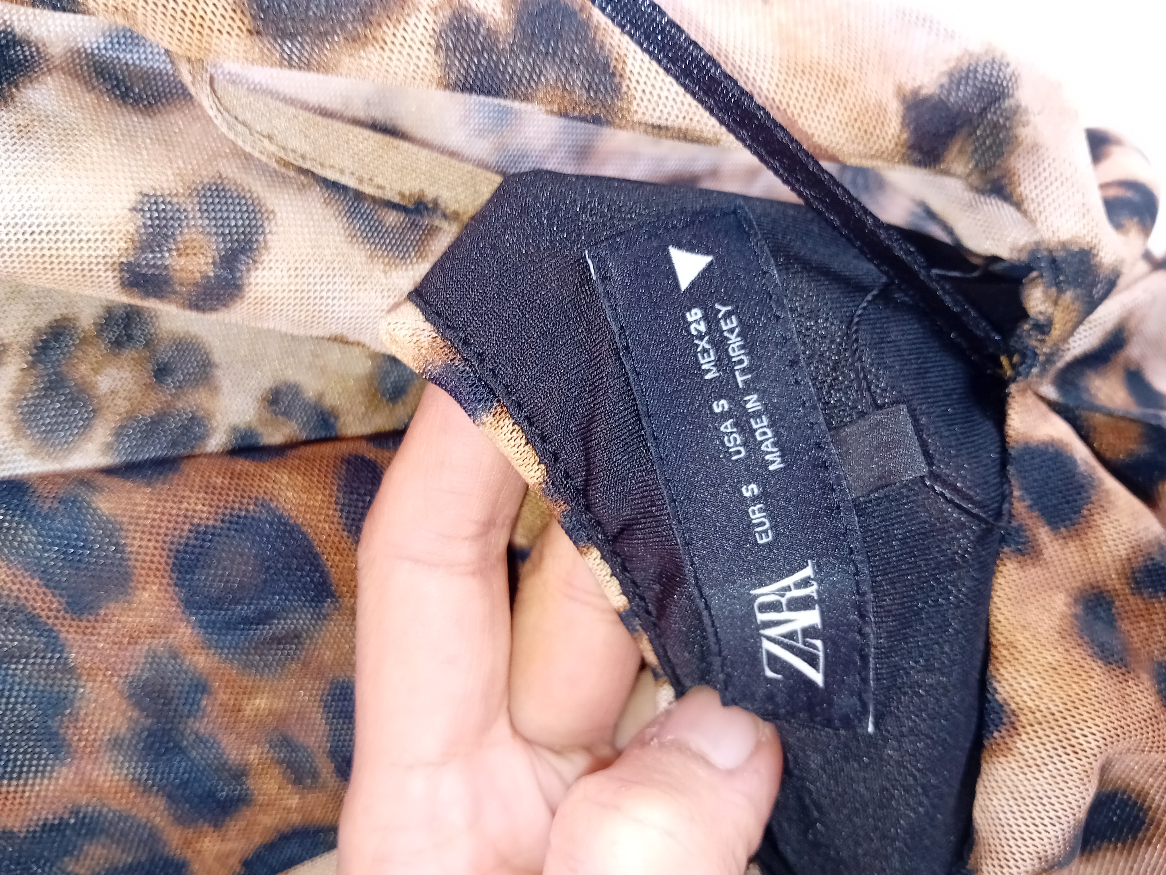 Robe Longue Dos Nu Léopard Zara