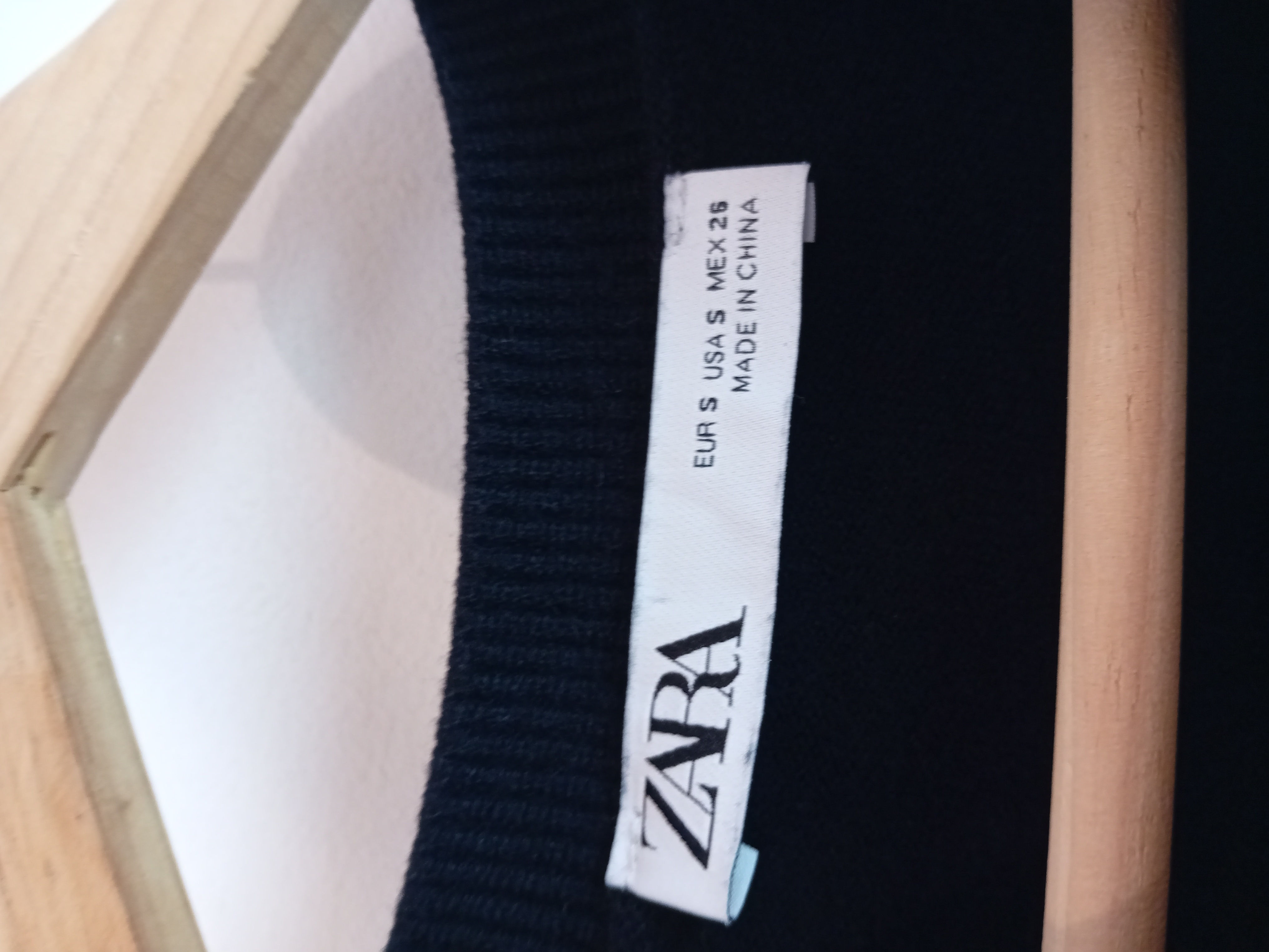 Robe Longue En Maille Rayée Zara
